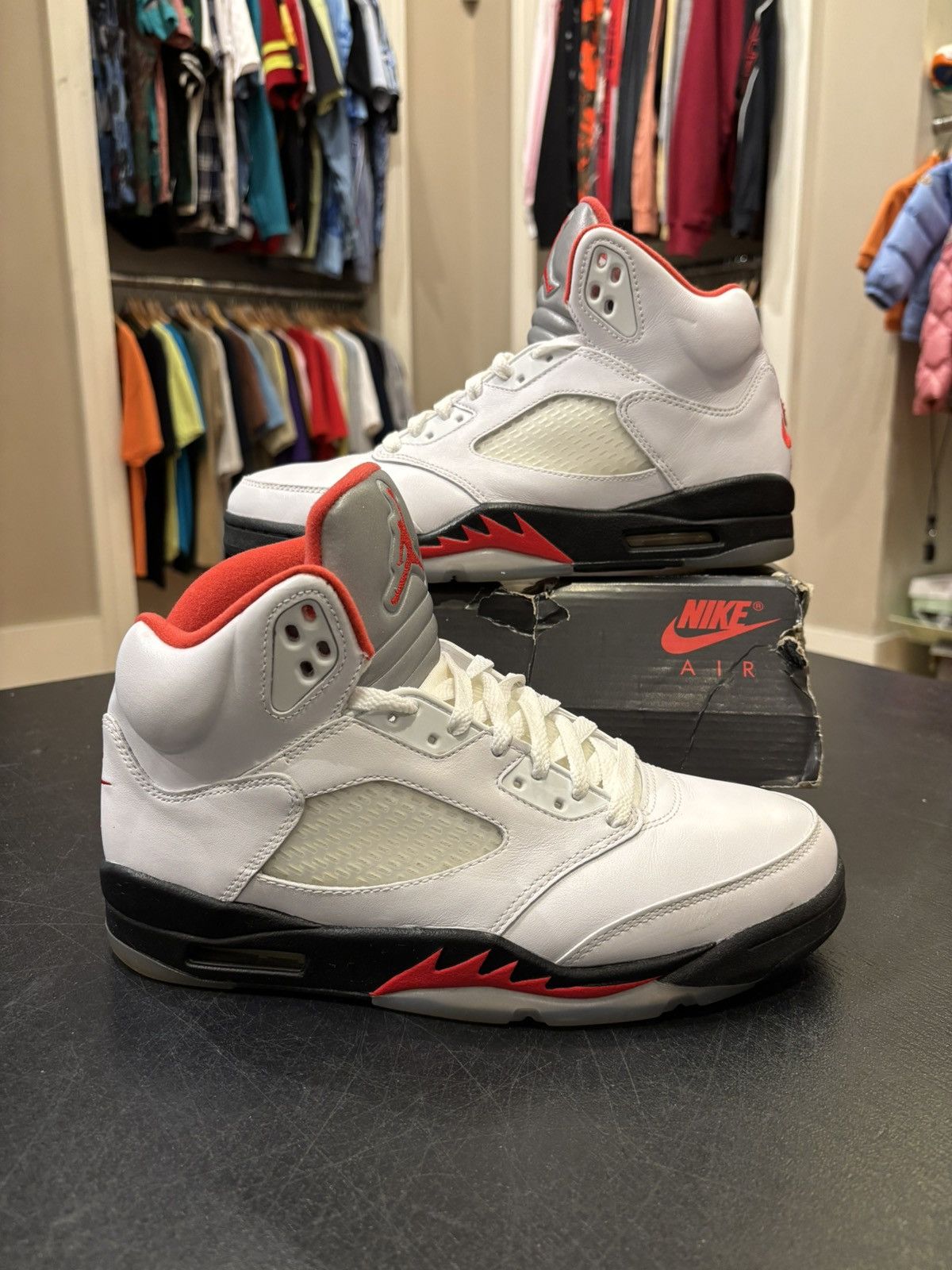 Jordan Retro 'Fire Red Silver Tongue'
