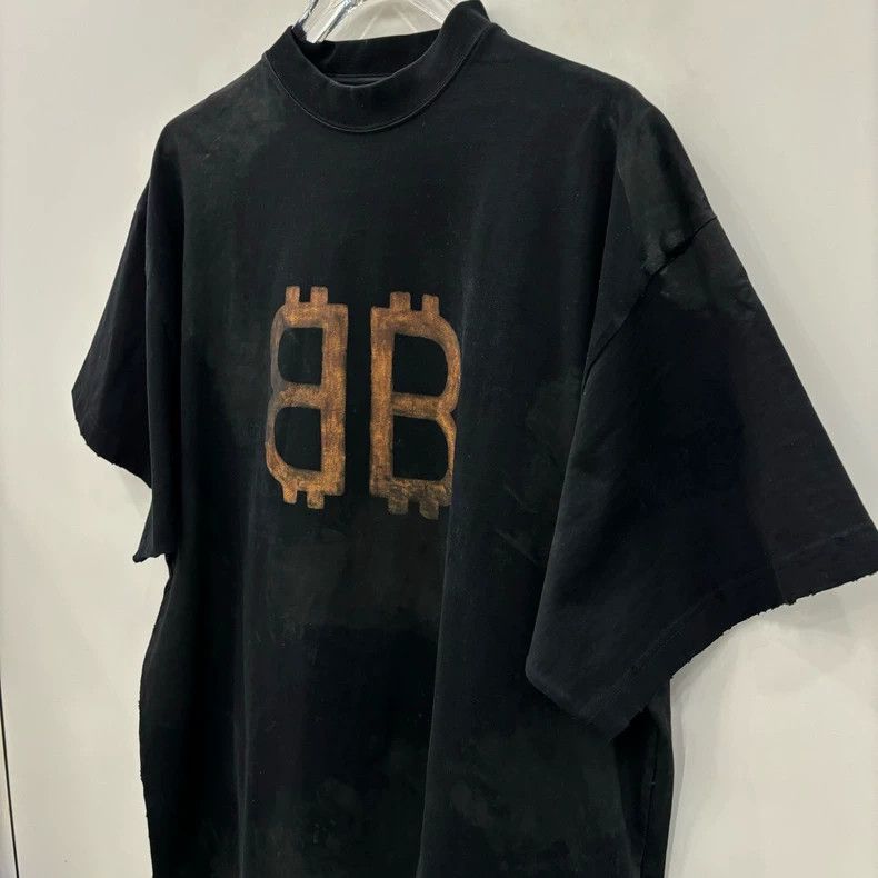 Balenciaga Balenciaga 23 FW Bitcoin Print Mud Dye Destruction Short Sl Size US L / EU 52-54 / 3 - 3 Thumbnail