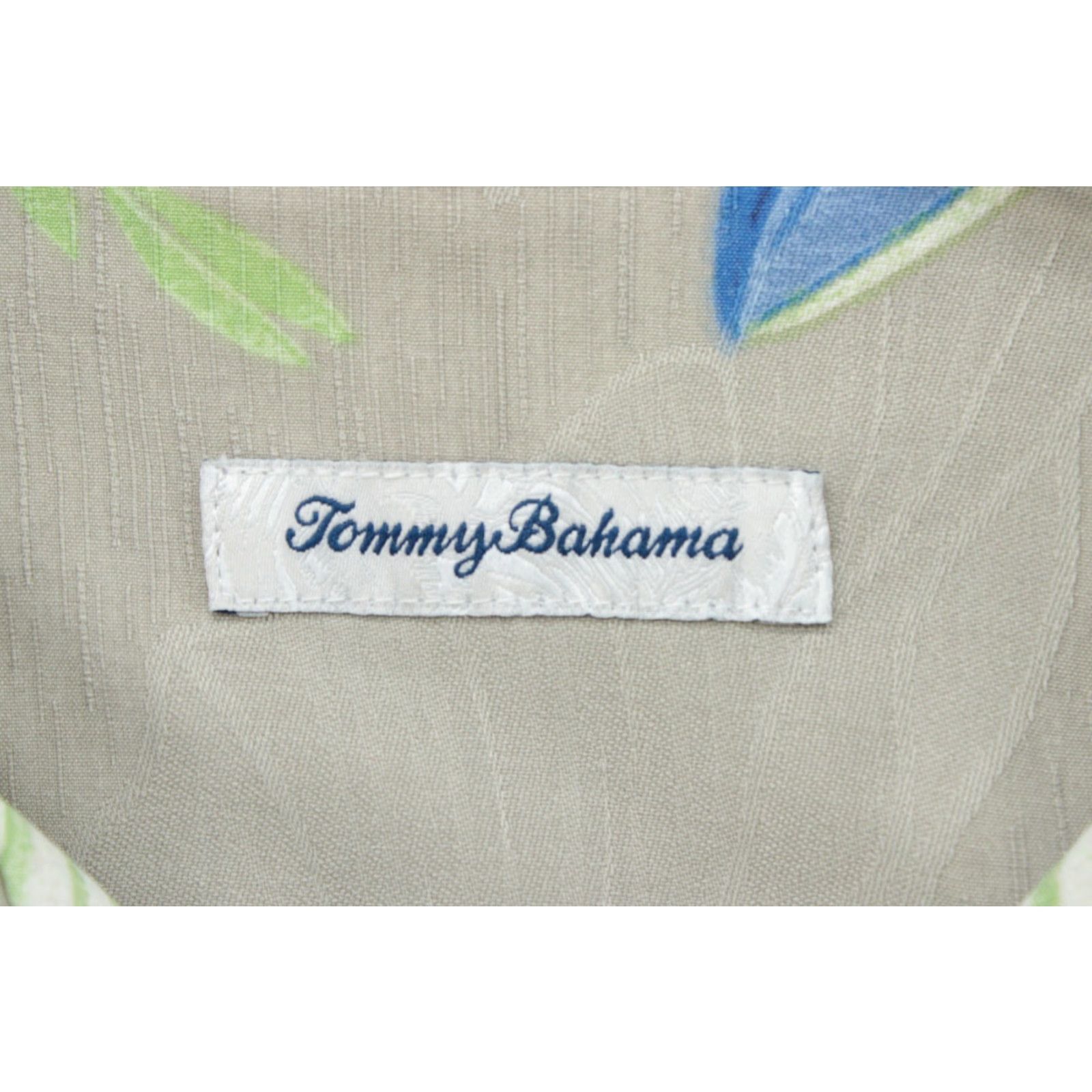Tommy Bahama VINTAGE Tommy Bahama Island Zone Shirt Men's Medium Floral Loop Collar Hawaiian Luau Shirt Size US M / EU 48-50 / 2 - 6 Thumbnail