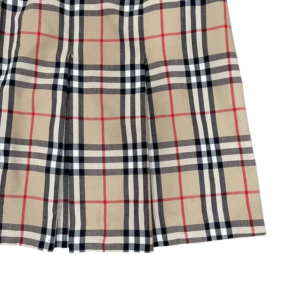 Burberry Vintage Burberry London Nova Check Wool Mini Skirt Size 30" / US 8 / IT 44 - 4 Thumbnail