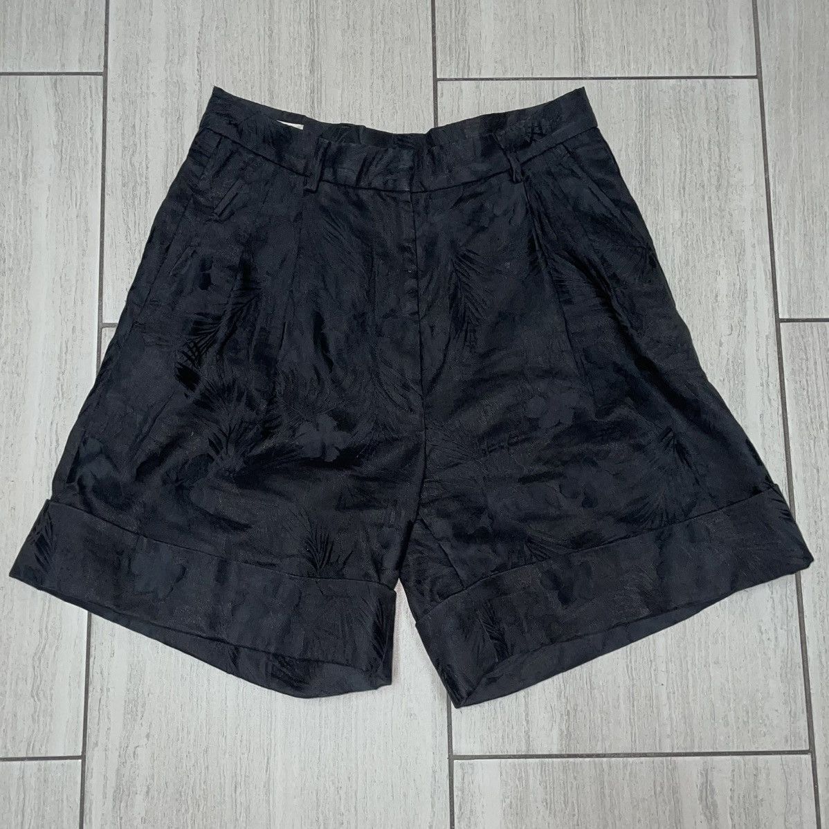Dries Van Noten Dries Van Noten Linen Shorts Size 28" / US 6 / IT 42 - 1 Thumbnail