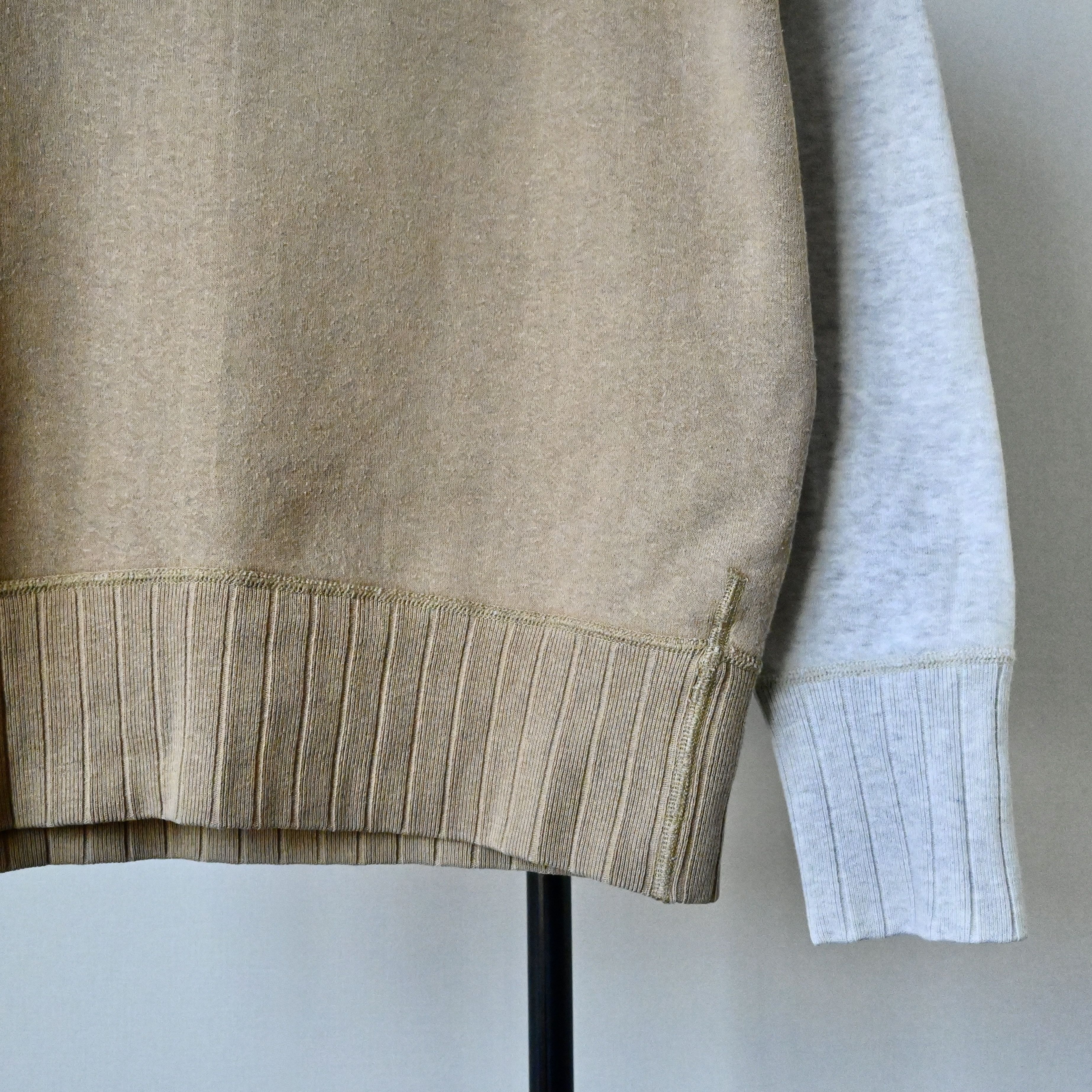 Other Two Moon all cotton tubular sweatshirt, made in Japan Size US S / EU 44-46 / 1 - 6 Thumbnail
