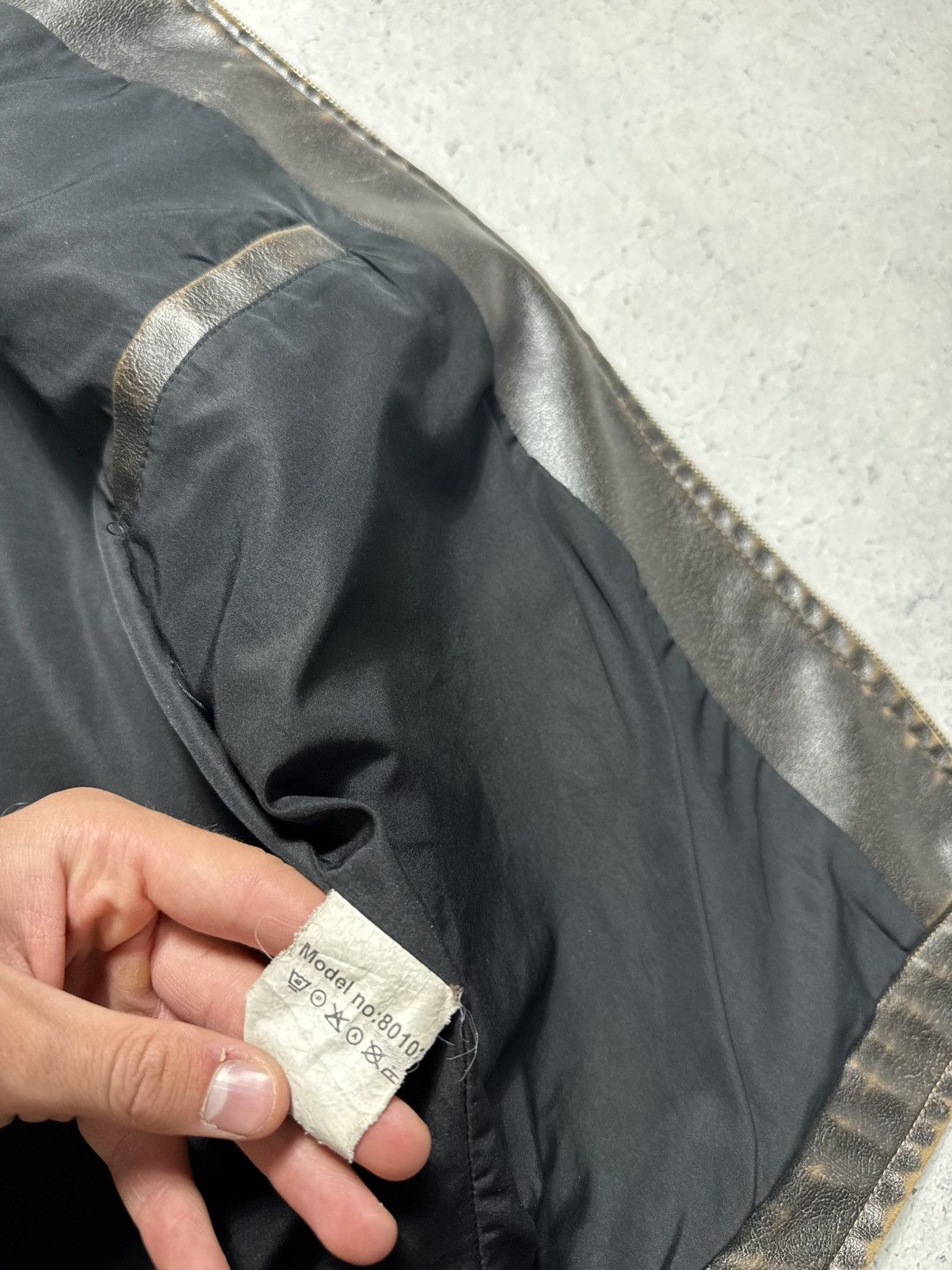 Emporio Armani Armani Jeans Vintage Leather Jacket Big Logo Brown Size US L / EU 52-54 / 3 - 7 Thumbnail
