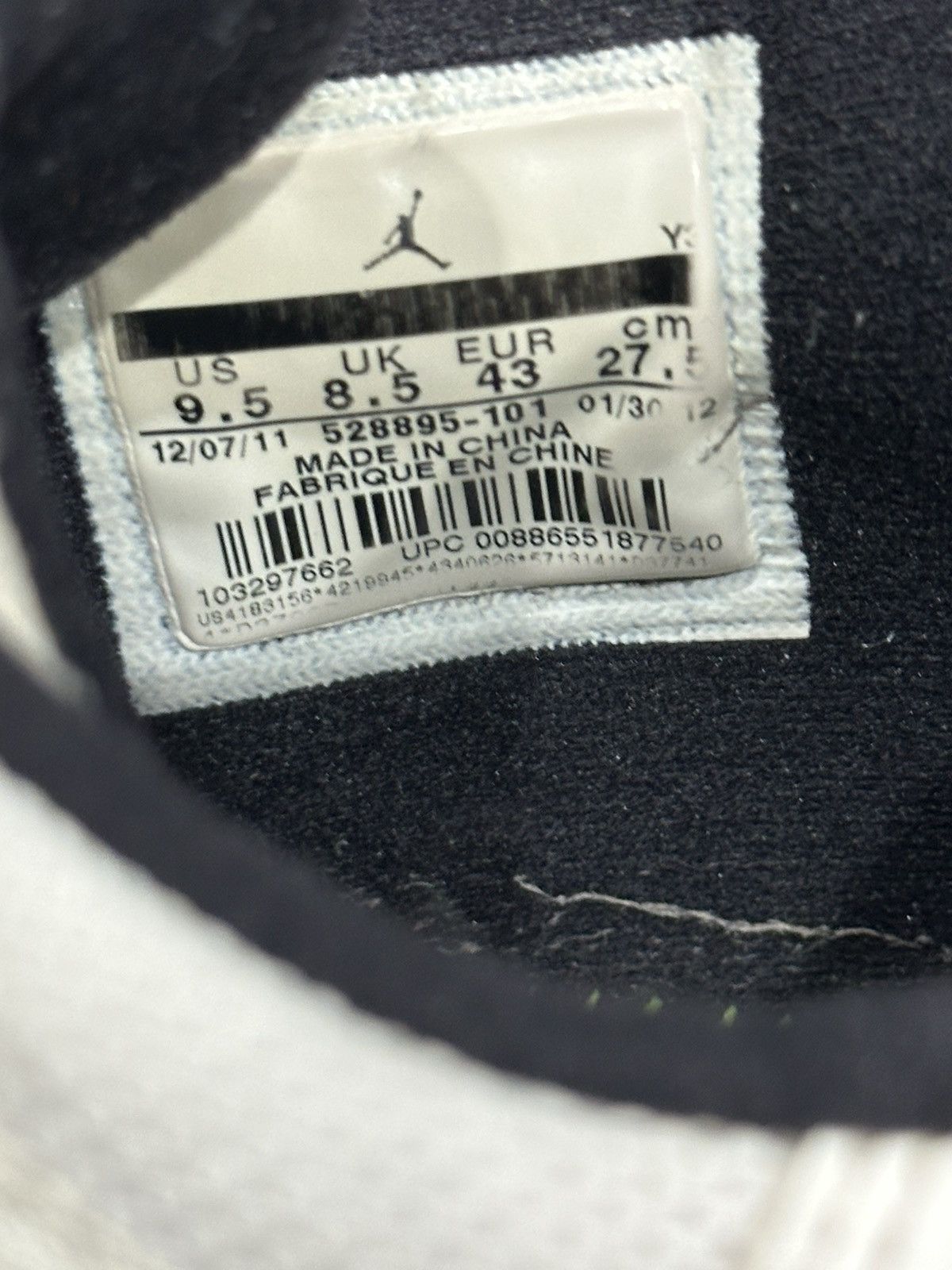 Jordan Brand Jordan 11 Low ‘Cherry Bottom’ (2012) Size US 9.5 / EU 42-43 - 6 Thumbnail