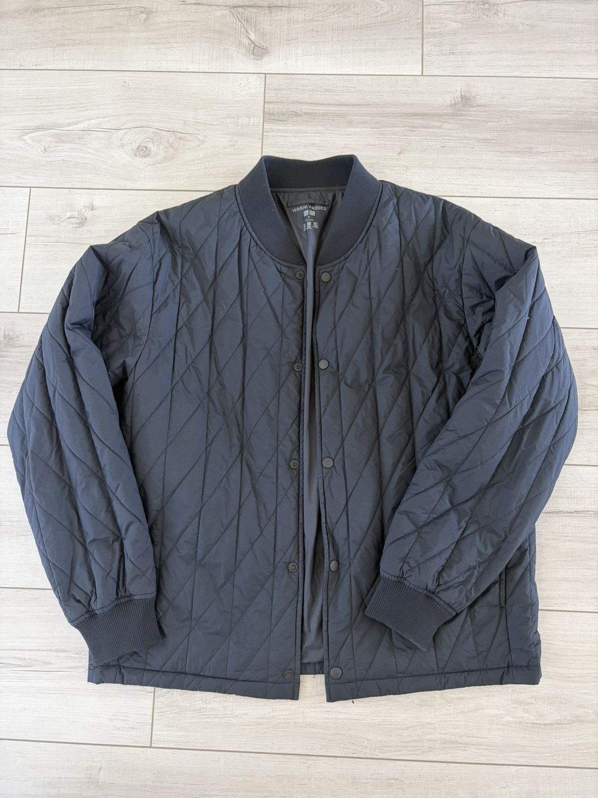 Uniqlo Uniqlo Warm Padded Quilted Bomber — Size M (fits L) Size US M / EU 48-50 / 2 - 1 Thumbnail