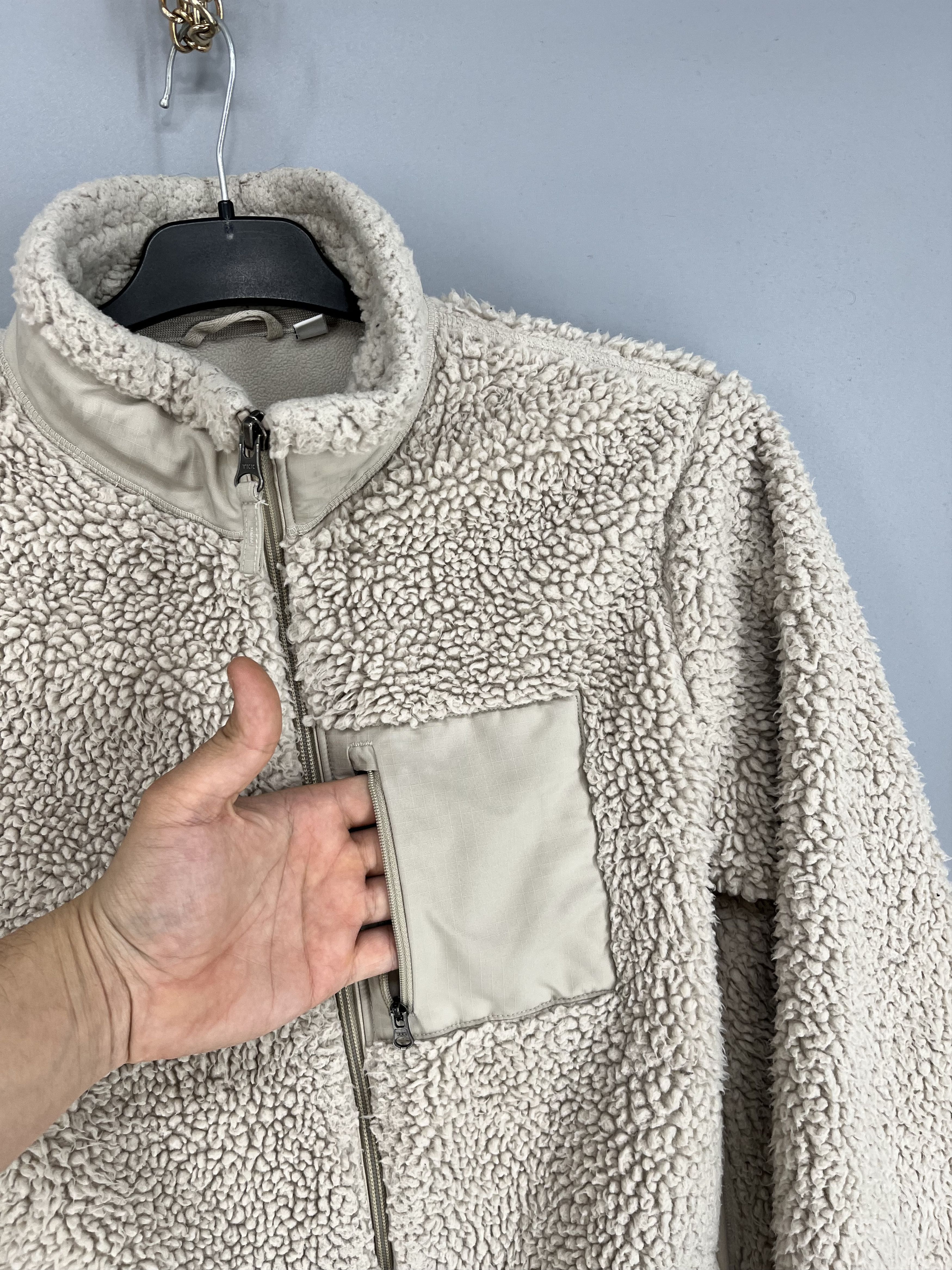 Japanese Brand × Uniqlo Vintage Y2K Uniqlo Sherpa White High Pile Fleece Size S / US 4 / IT 40 - 8 Thumbnail