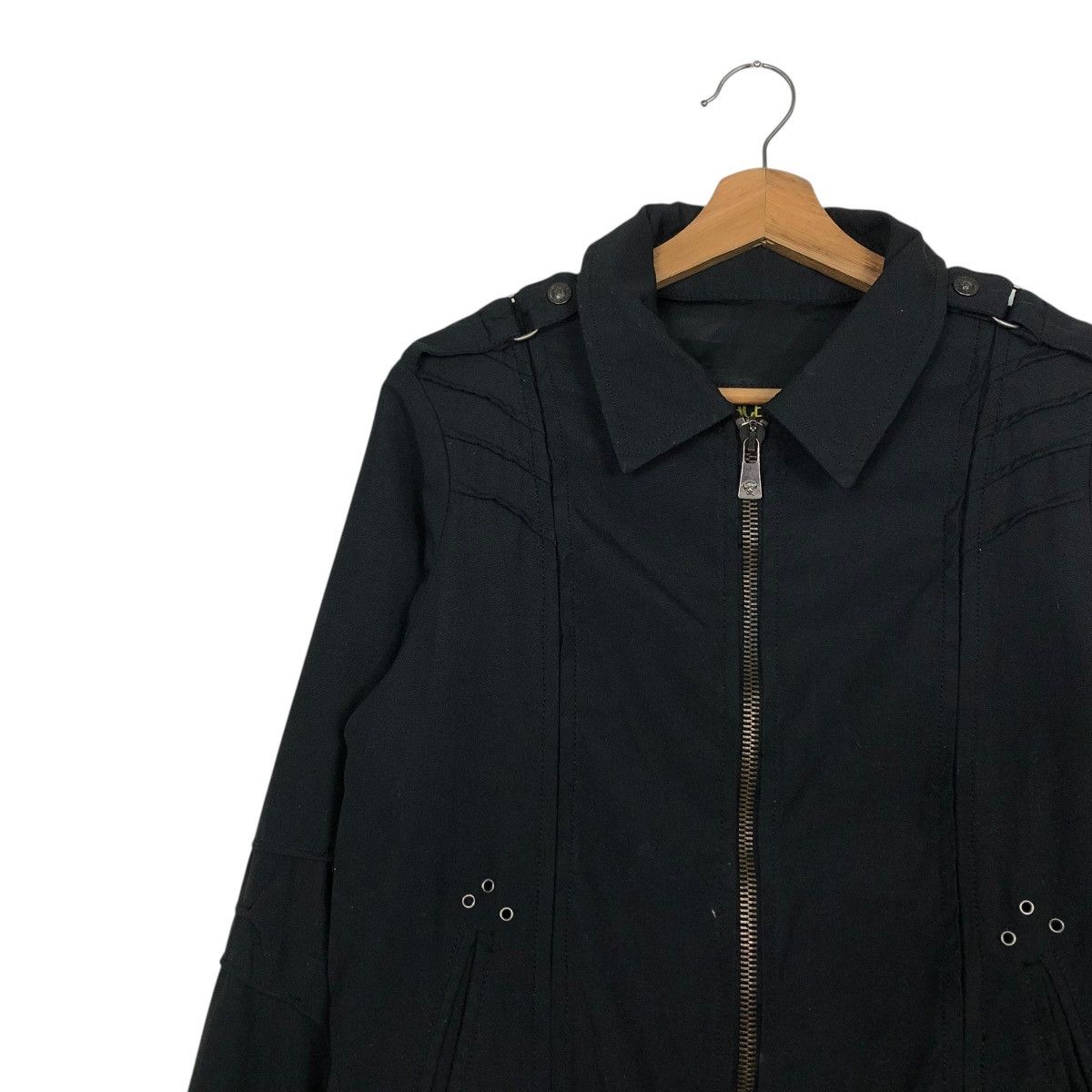 Versace Jeans Couture 🔥RICH BLACK CROPPED BIKER JACKET BONDAGE DESIGN VERSACE Size US M / EU 48-50 / 2 - 9 Thumbnail