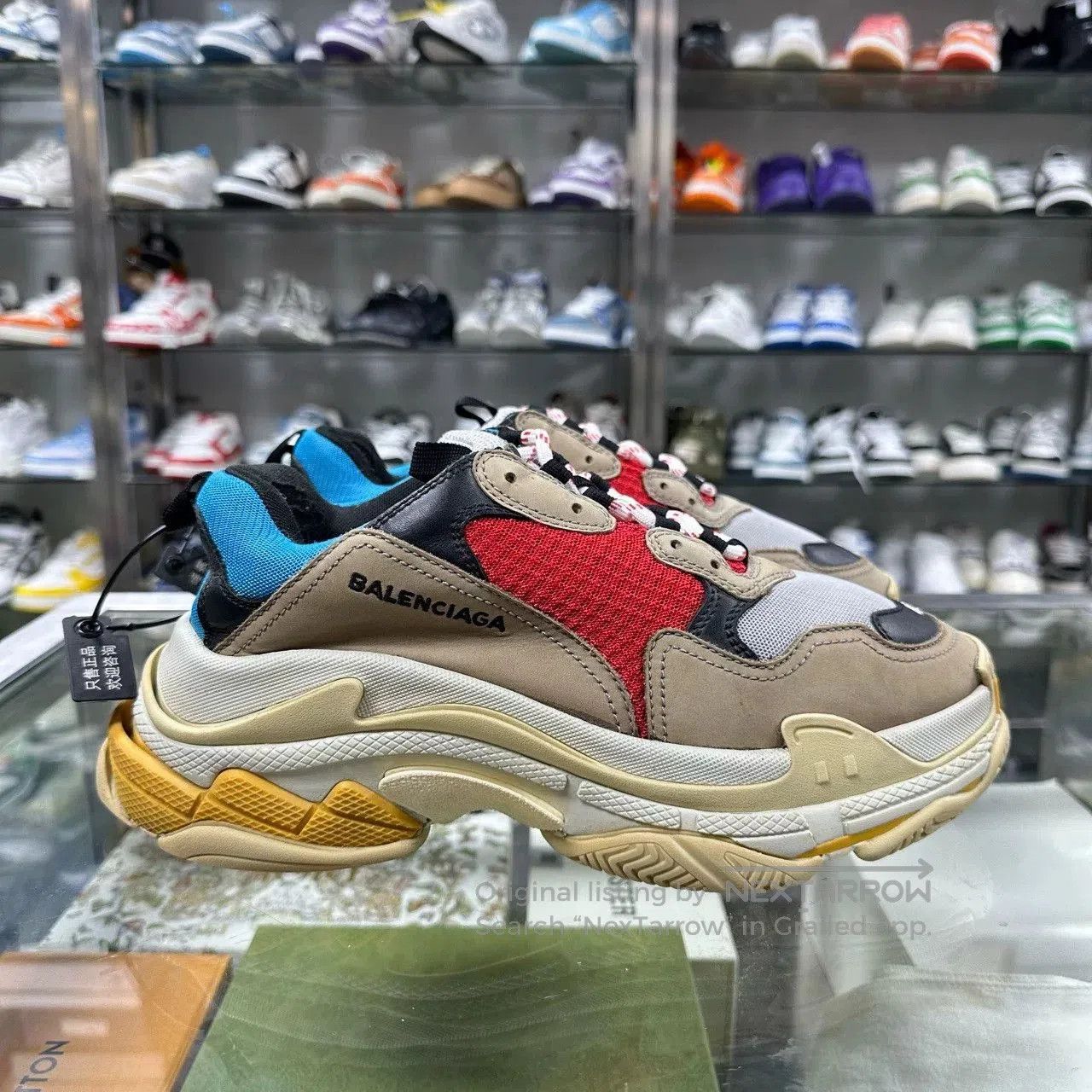 Balenciaga balenciaga triples red blue sneakers size 41. Size US 10.5 / EU 43-44 - 3 Thumbnail
