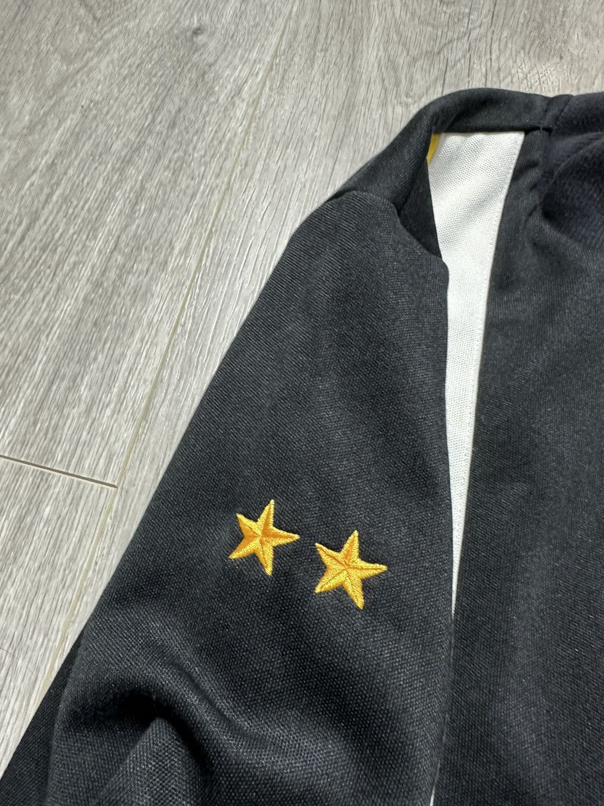 Adidas × Vintage Vintage Juventus Track Top Jacket Football Training 2000s Size US L / EU 52-54 / 3 - 8 Thumbnail