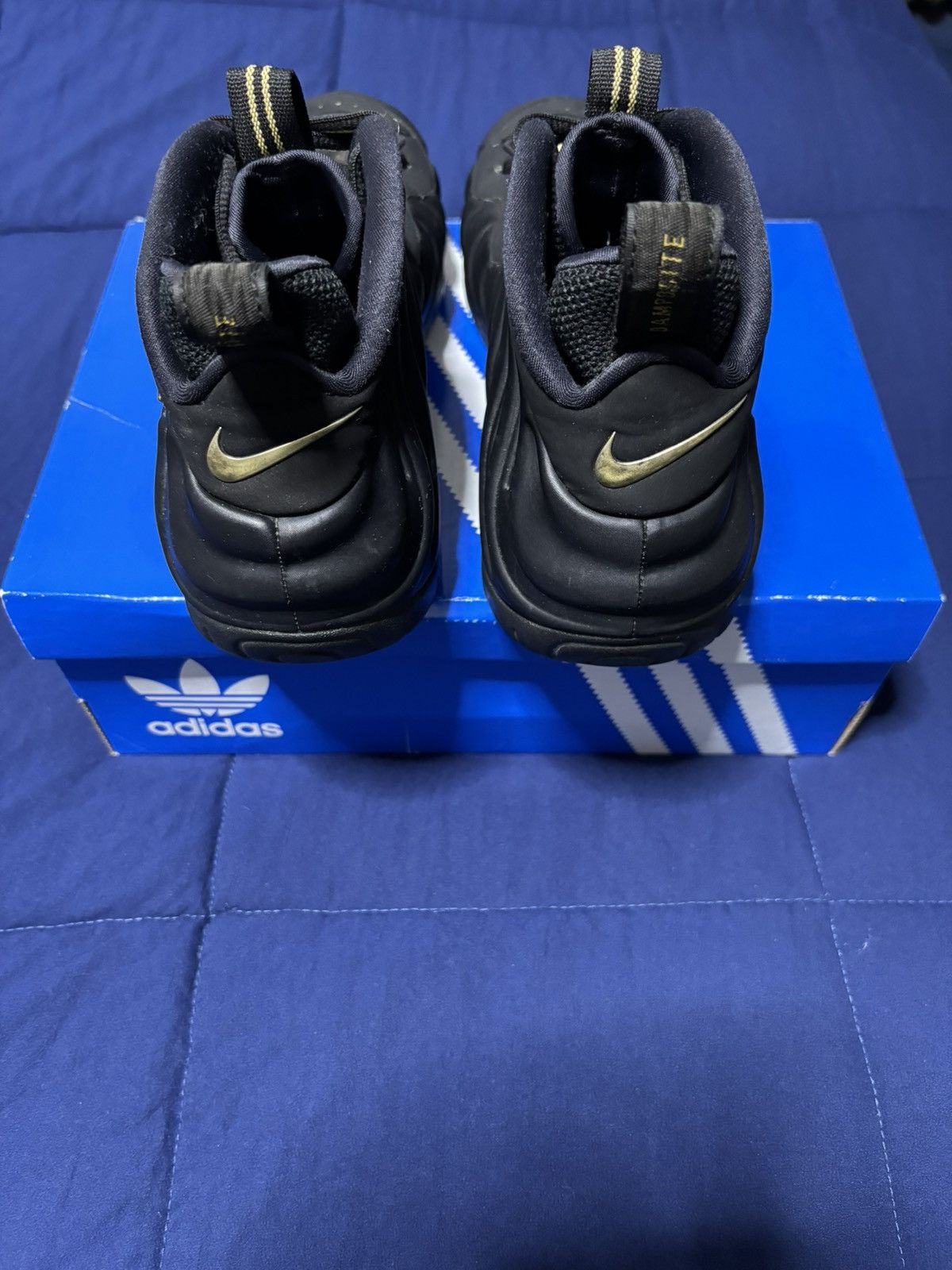 Nike Nike Air Foamposite Pro Black Metallic Gold 2018 Size 8.5 Size US 8.5 / EU 41-42 - 5 Thumbnail