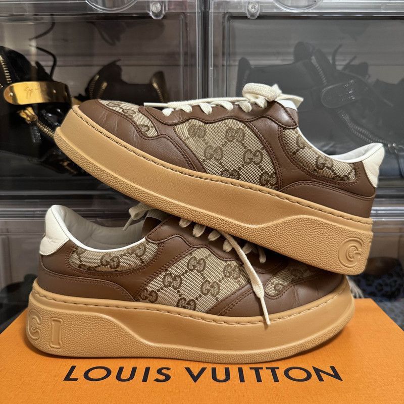 Gucci Gucci Chunky B Casual Sneakers in Brown - Size US 9 / EU 42 - 8 Thumbnail