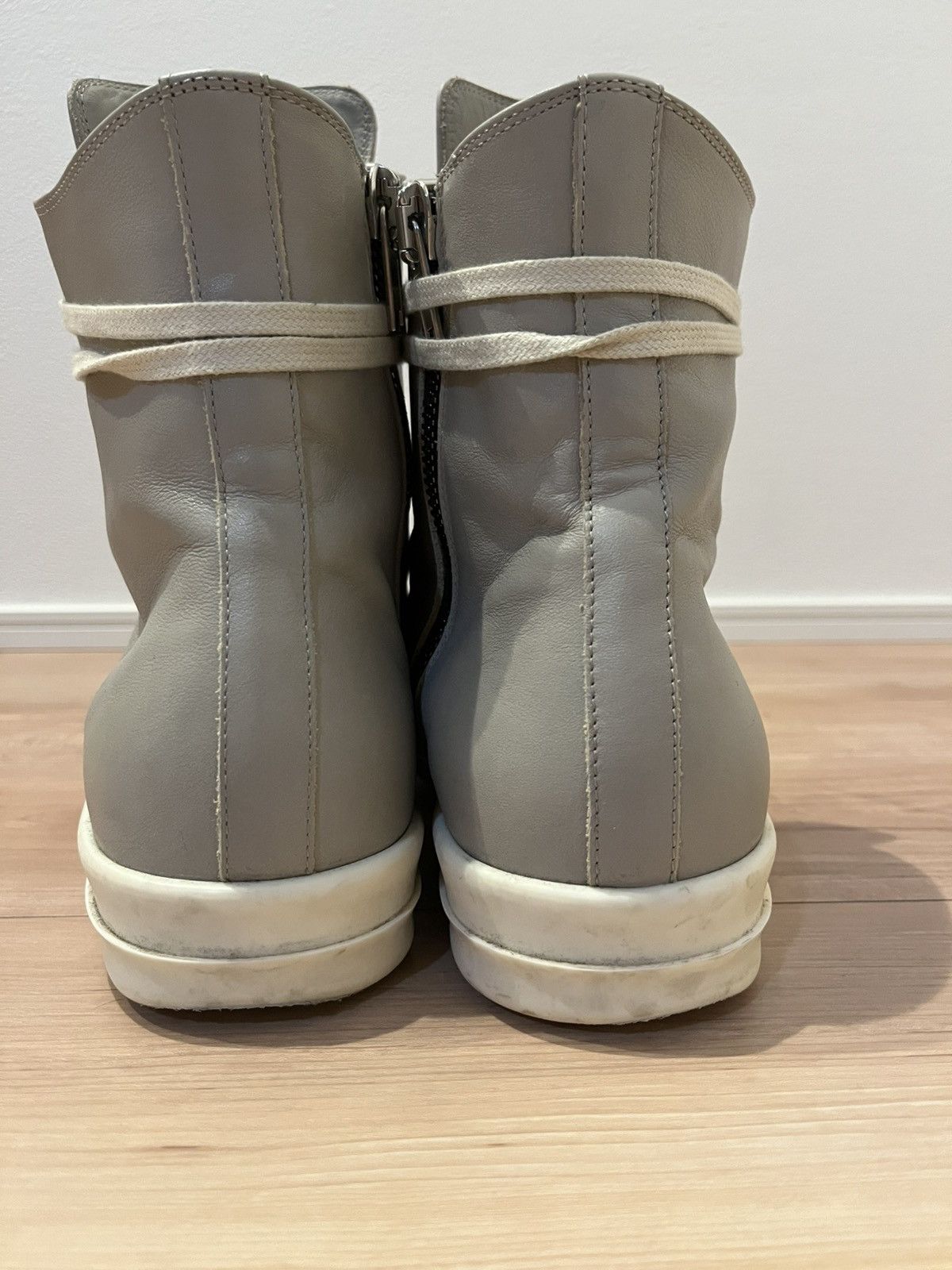 Rick Owens High-Top Leather Sneakers Pearl/Milk Size US 10 / EU 43 - 9 Thumbnail
