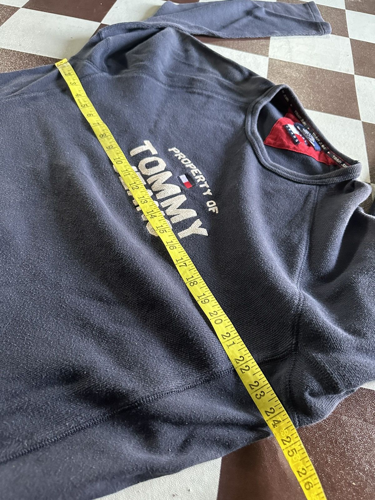 Tommy Hilfiger × Tommy Jeans Tommy jeans center logo sweatshirt Size US L / EU 52-54 / 3 - 6 Thumbnail