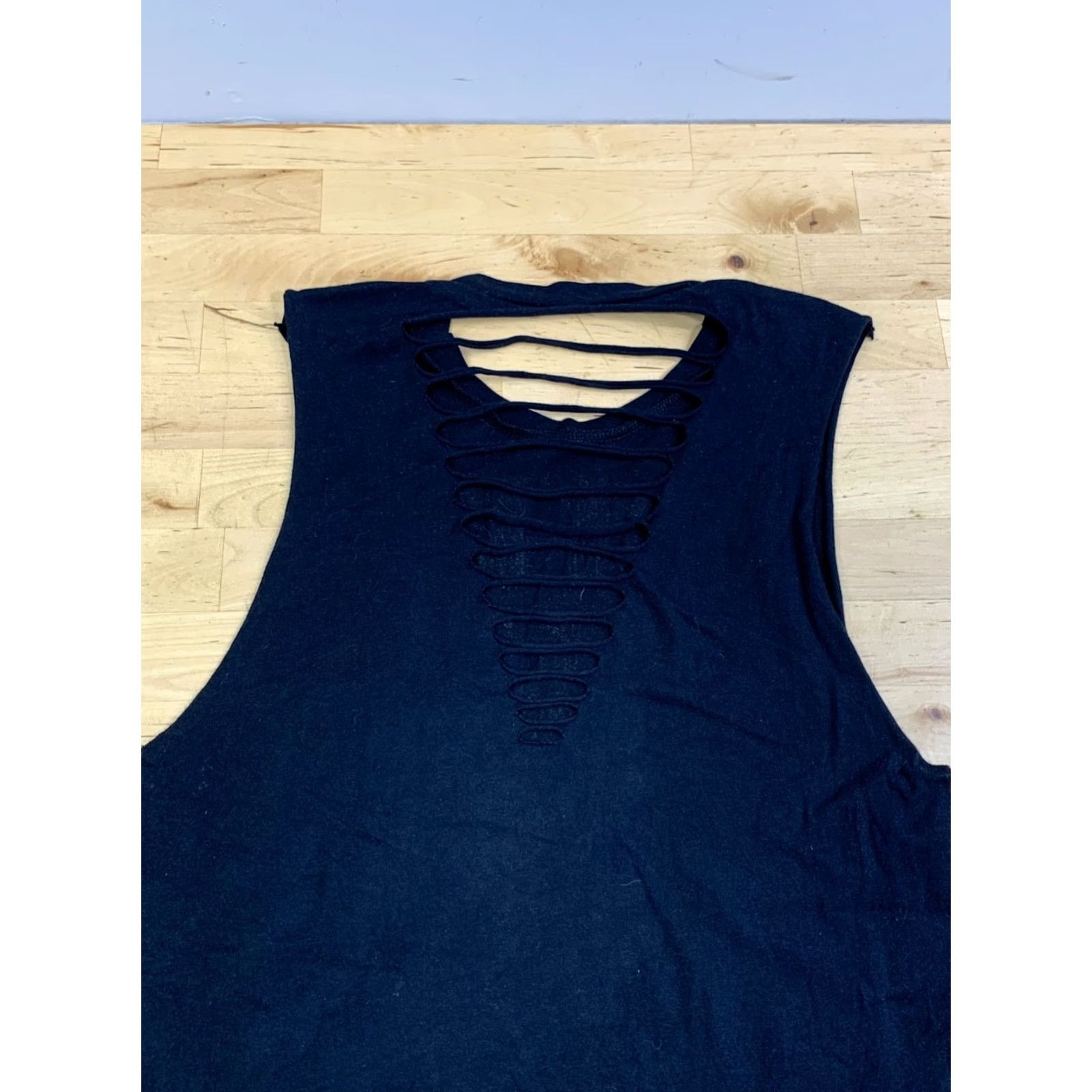 Vintage Guns N' Roses Appetite for Destruction T-Shirt Women S Black Rock Sleeveless Crew Neck Small Black Rock Womens Size S / US 4 / IT 40 - 8 Thumbnail