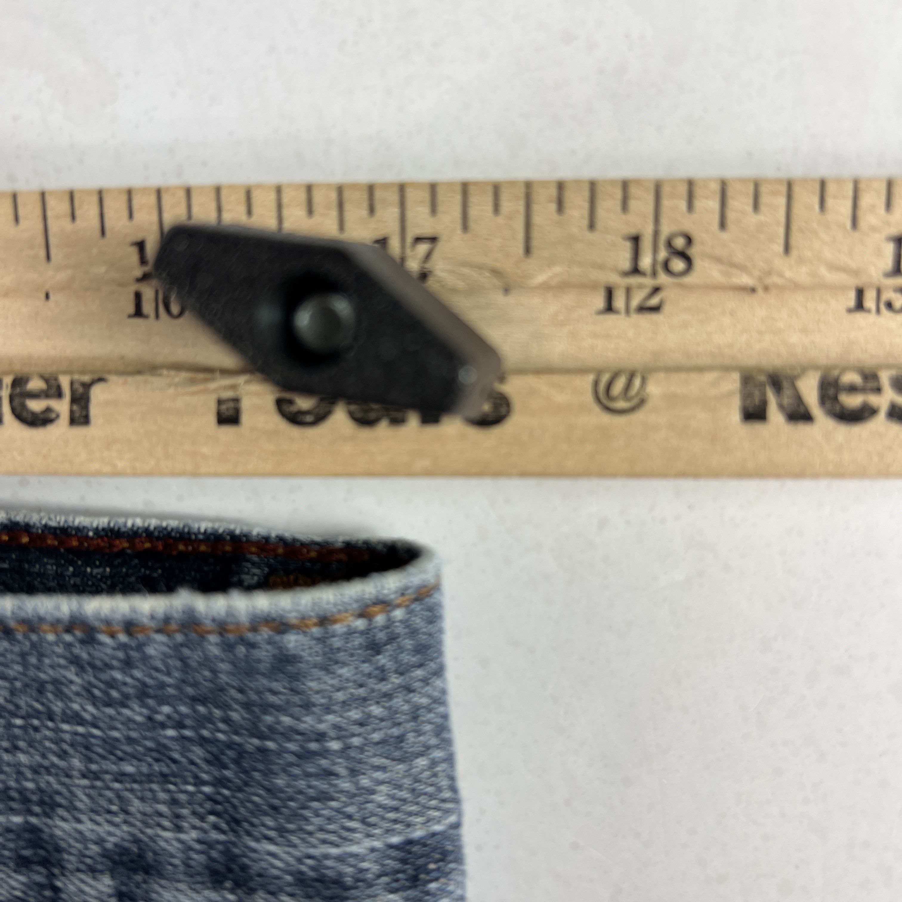 Levi's Y2K Levi's Jeans 559 Relaxed Straight Blue Thrashed Denim Size US 34 / EU 50 - 25 Thumbnail