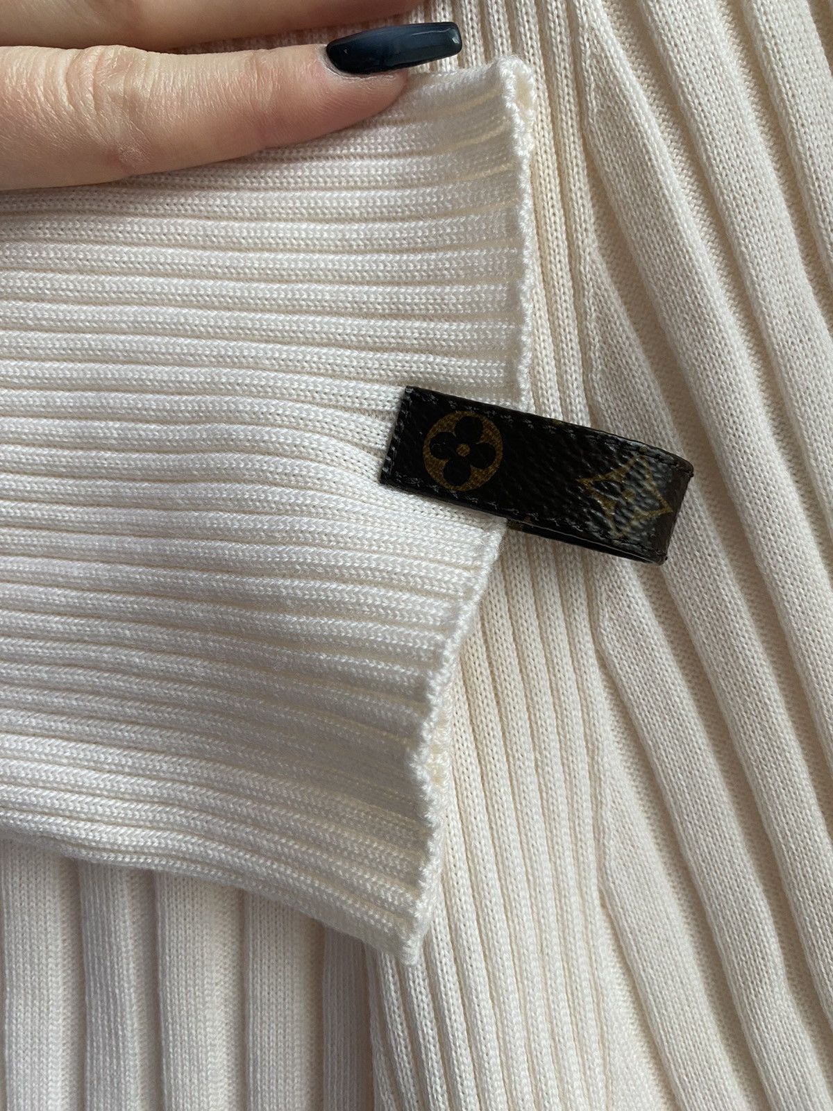 Louis Vuitton Louis Vuitton Sweater Size L / US 10 / IT 46 - 7 Thumbnail