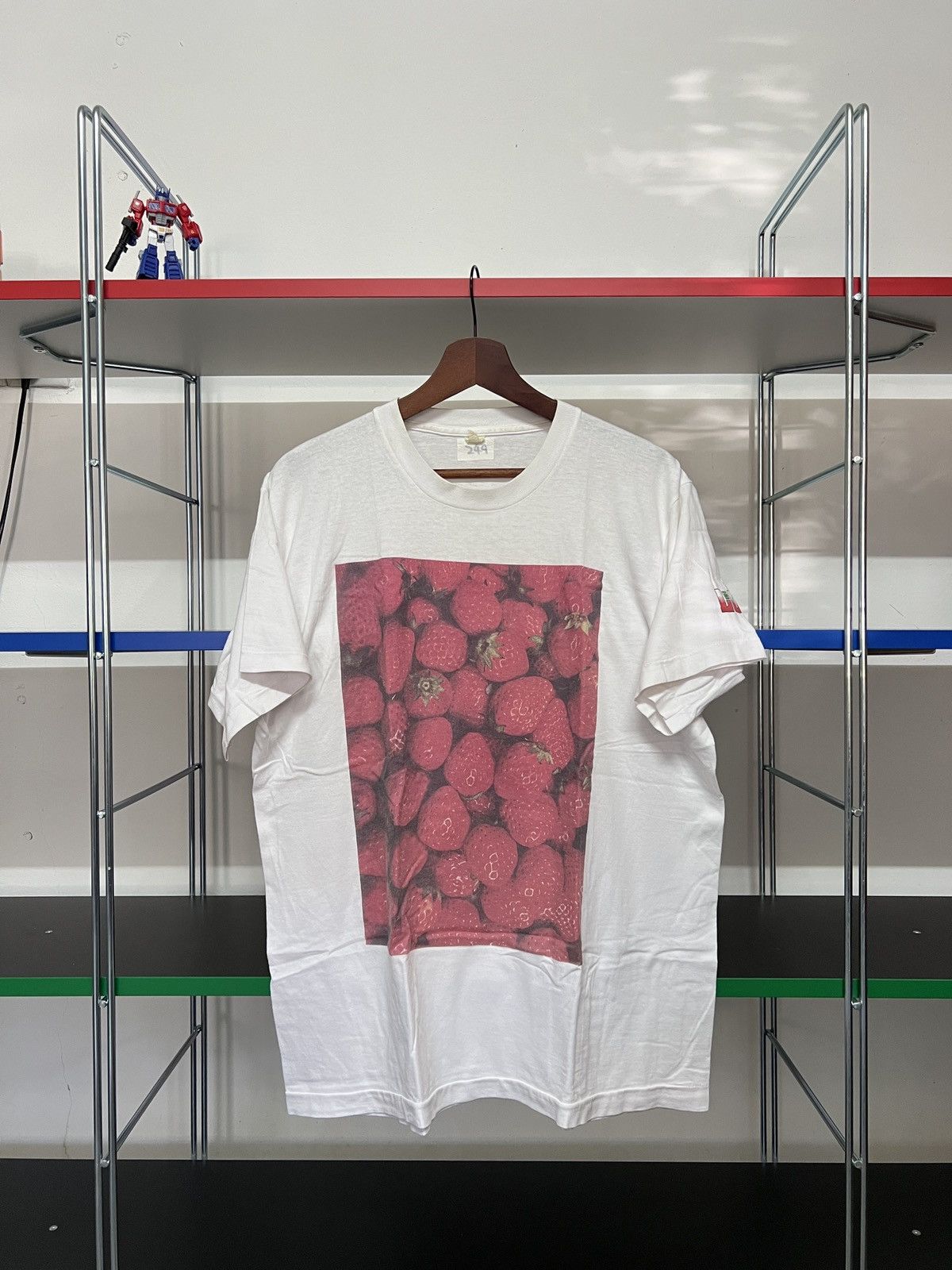 Bape × Undercover Archive 90s Vintage Last Orgy 2 Strawberry Tee Size US L / EU 52-54 / 3 - 1 Thumbnail