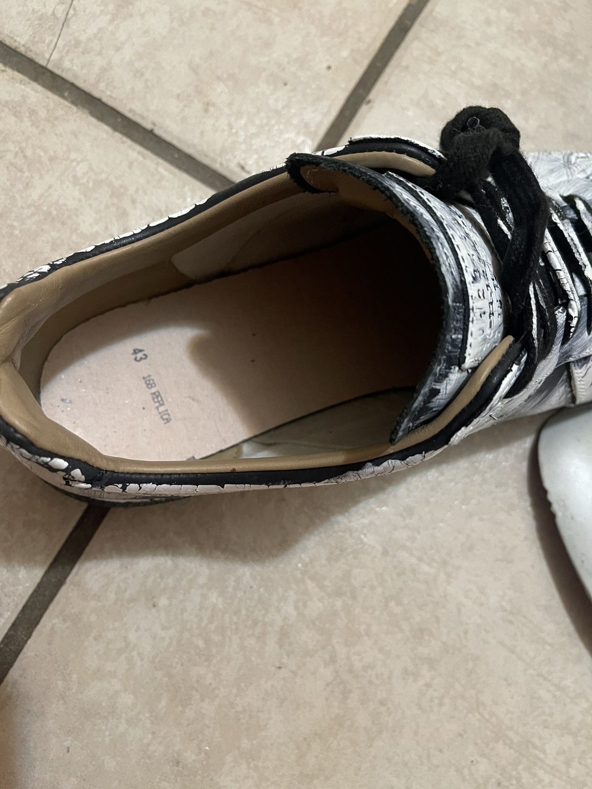 Maison Margiela Maison Margiela Replica GAT Bianchetto Paint 43 OG All Size US 10.5 / EU 43-44 - 8 Thumbnail