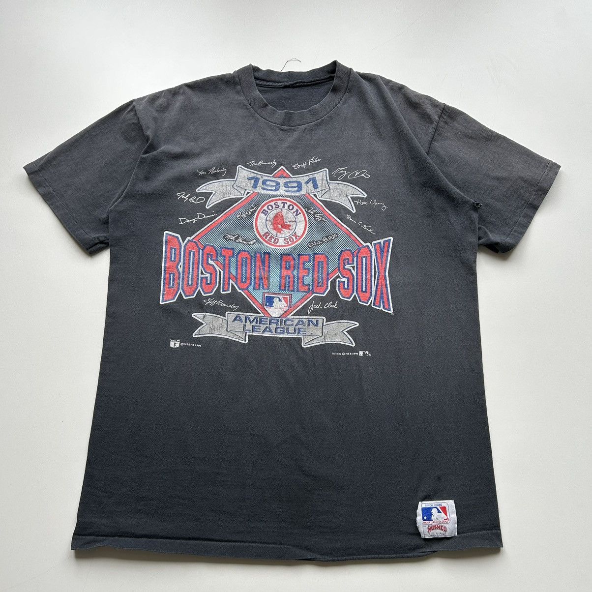 Image of Vintage 90's 1991 Boston Red Sox Mlb Graphic Faded T Shirt XL in Black, Men's