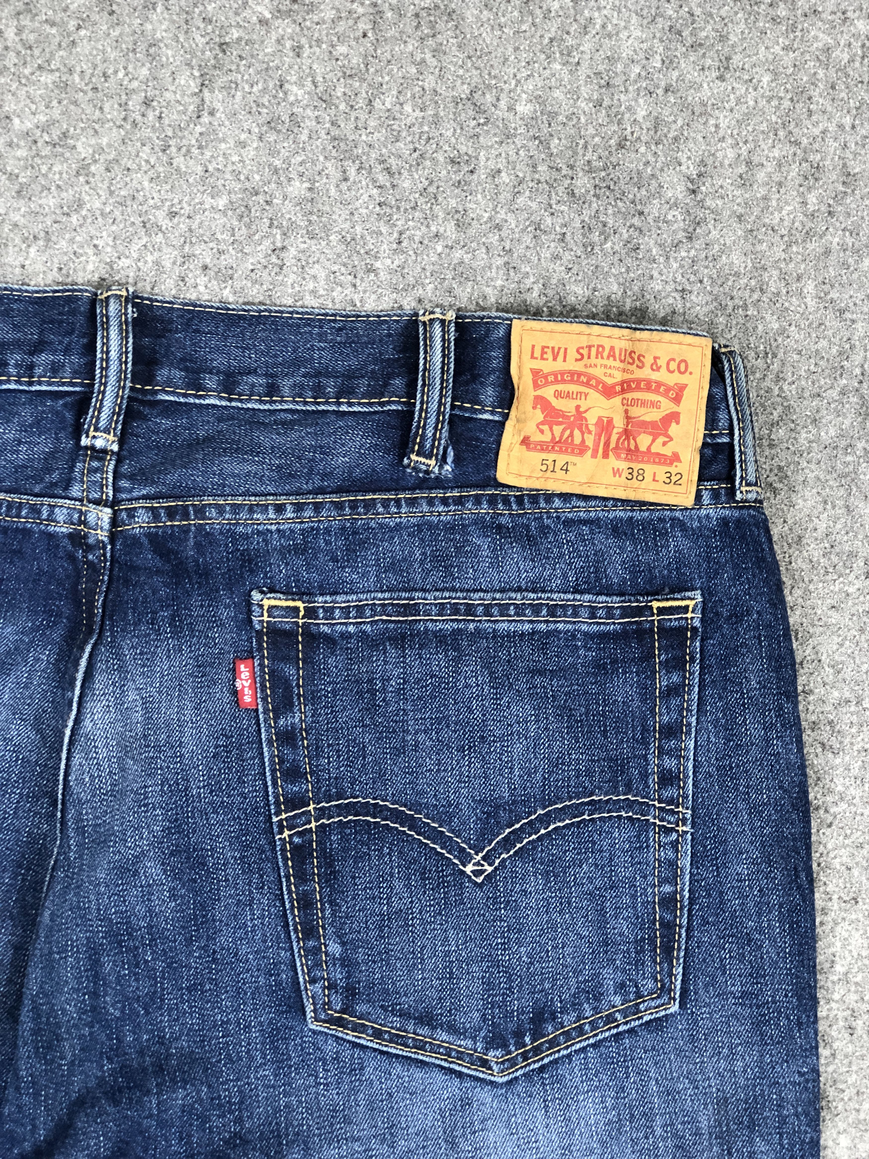 Levi's Vintage Levis 514 Blue Denim Jeans DP2349 Size US 37 - 14 Thumbnail