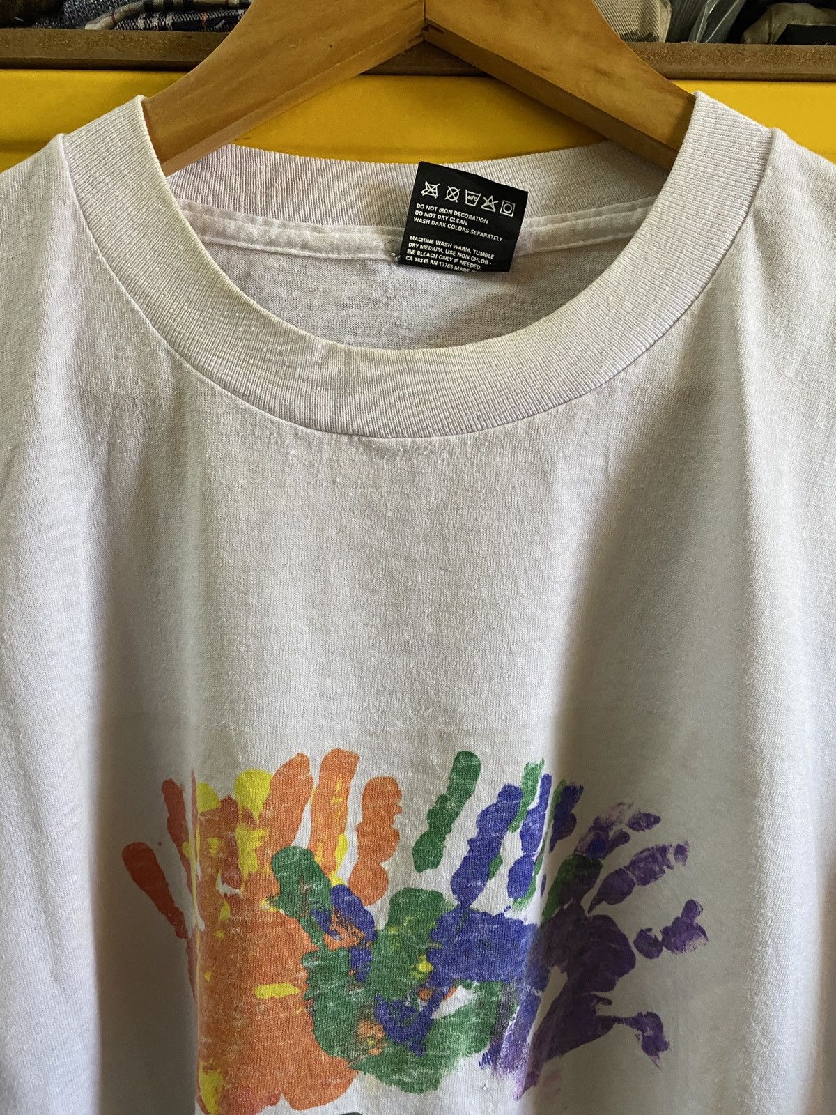 Vintage Vintage 90s ARTWORK cool finger palm paint water colour USA Size US XL / EU 56 / 4 - 7 Thumbnail