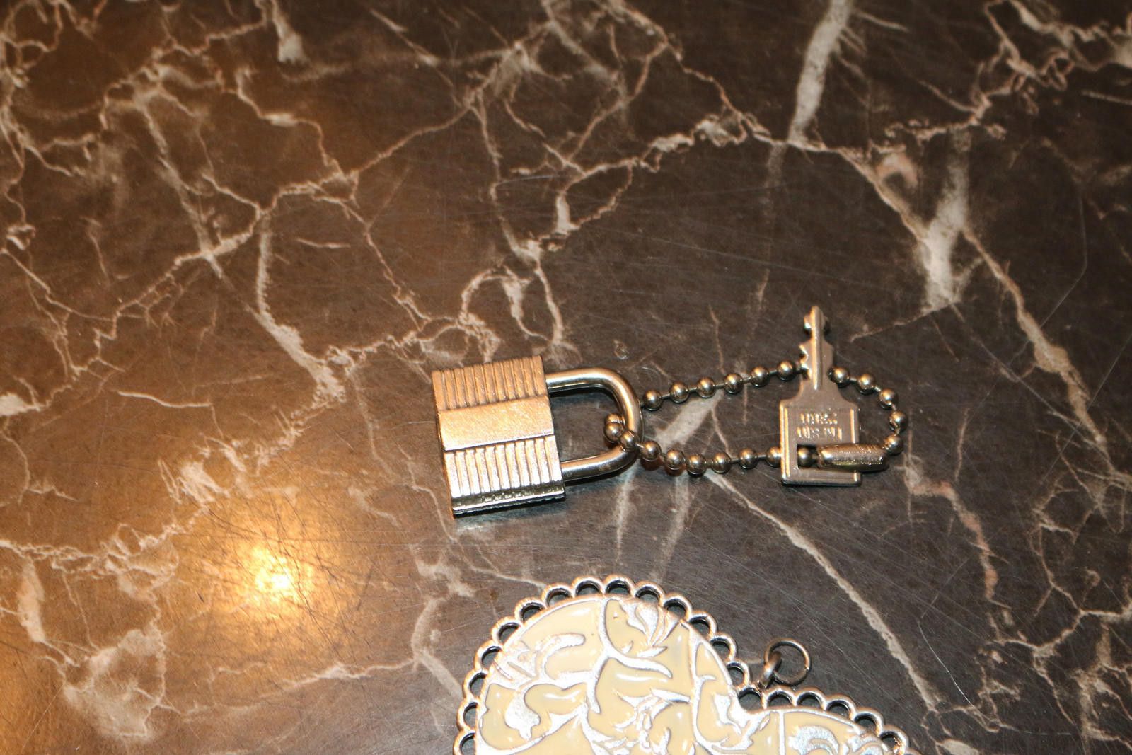 Other Vintage Large Heart for Necklace Ornate Silvertone padlock Size ONE SIZE - 3 Thumbnail