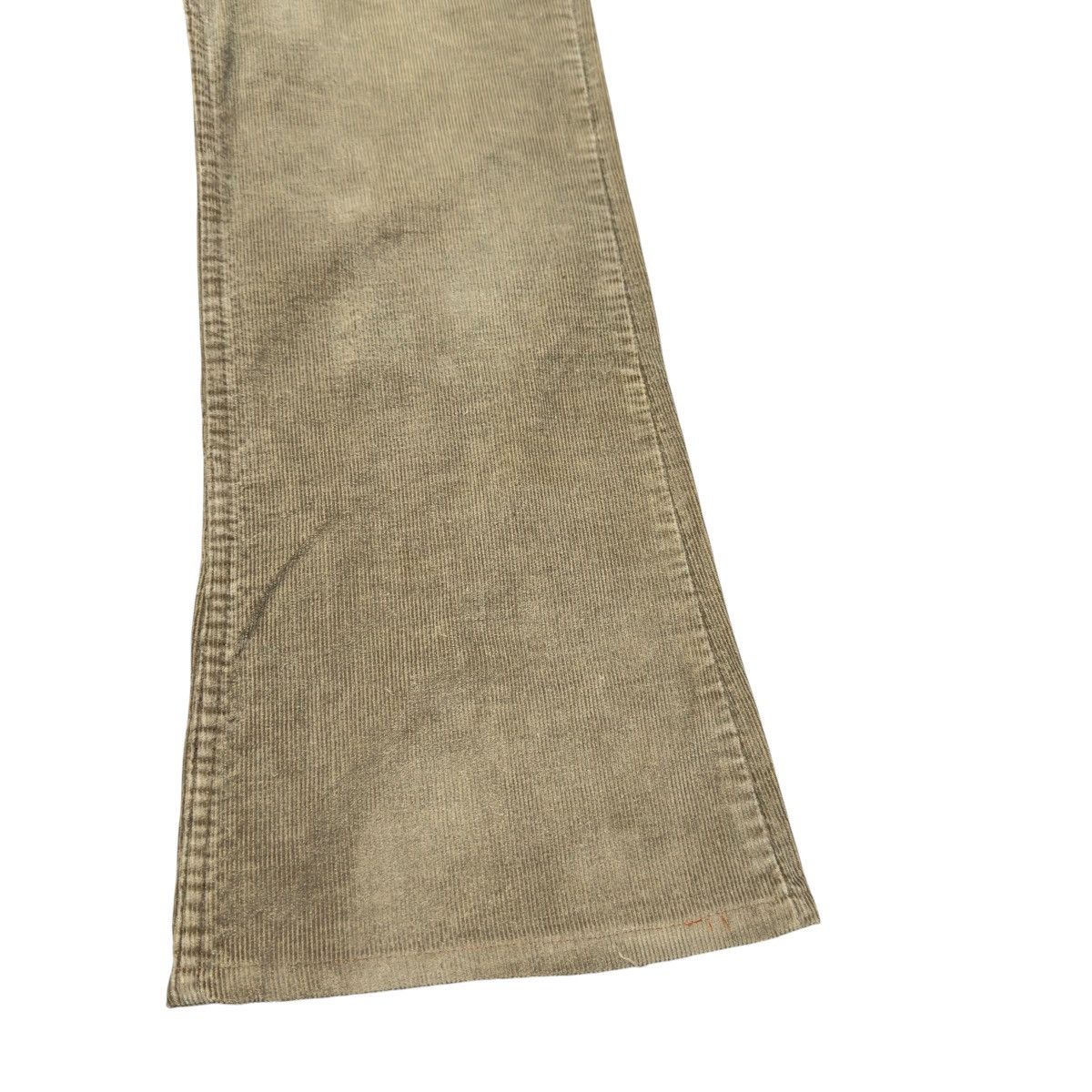 Levi's Vintage 70s Levis 646 Brown Corduroy Flare Jeans Size US 34 / EU 50 - 8 Thumbnail