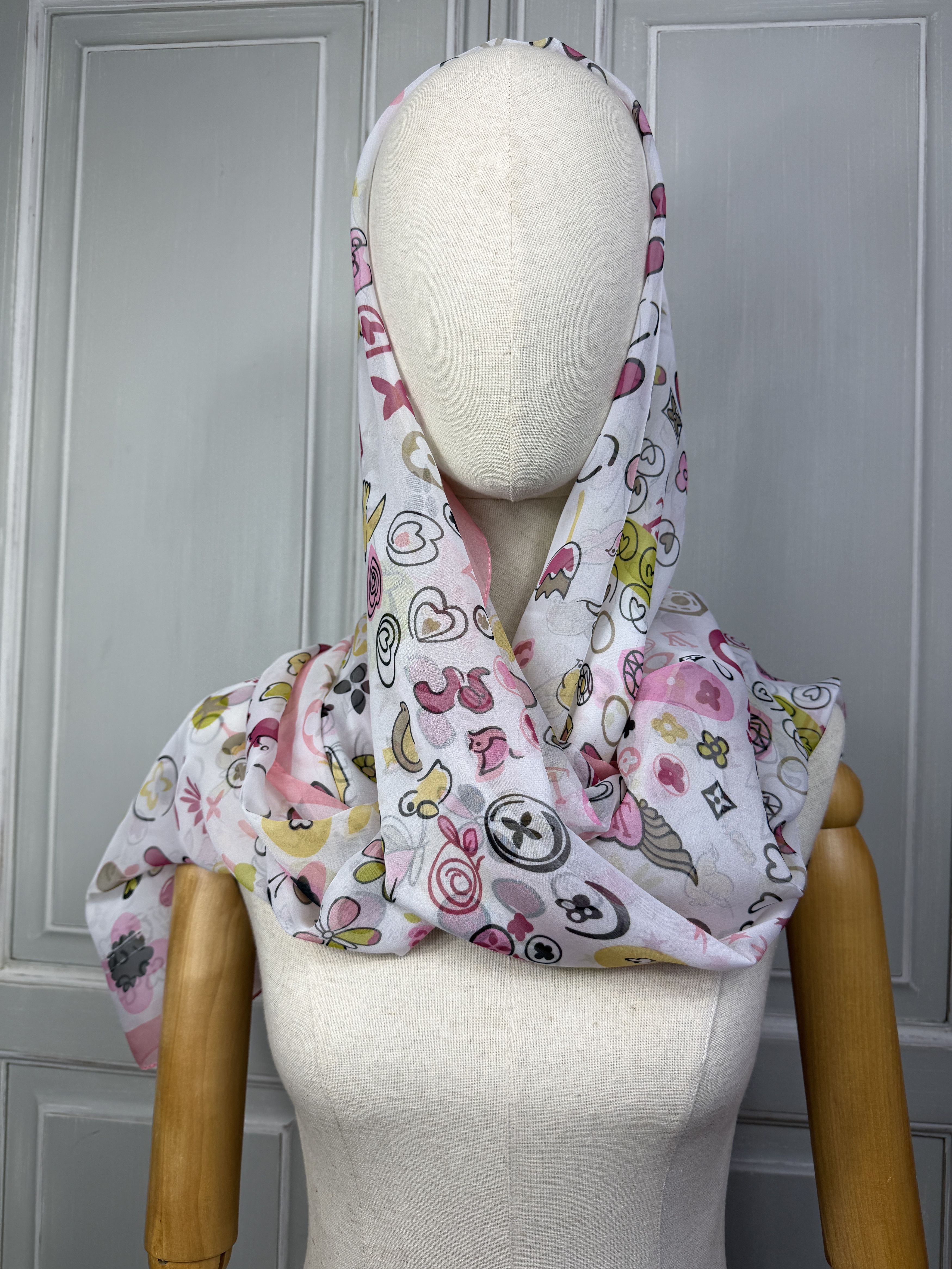 Louis Vuitton big monogram scarf silk louis vuitton Size ONE SIZE - 9 Thumbnail