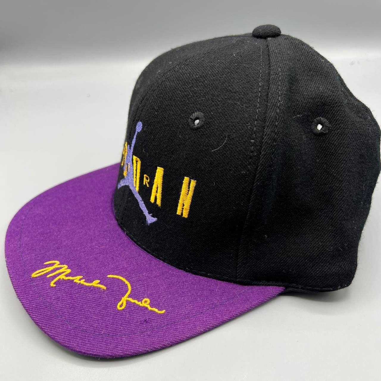 Nike Vintage Air Jordan Hat Men Embroidered Snap Back Cap Wool Size ONE SIZE - 4 Thumbnail