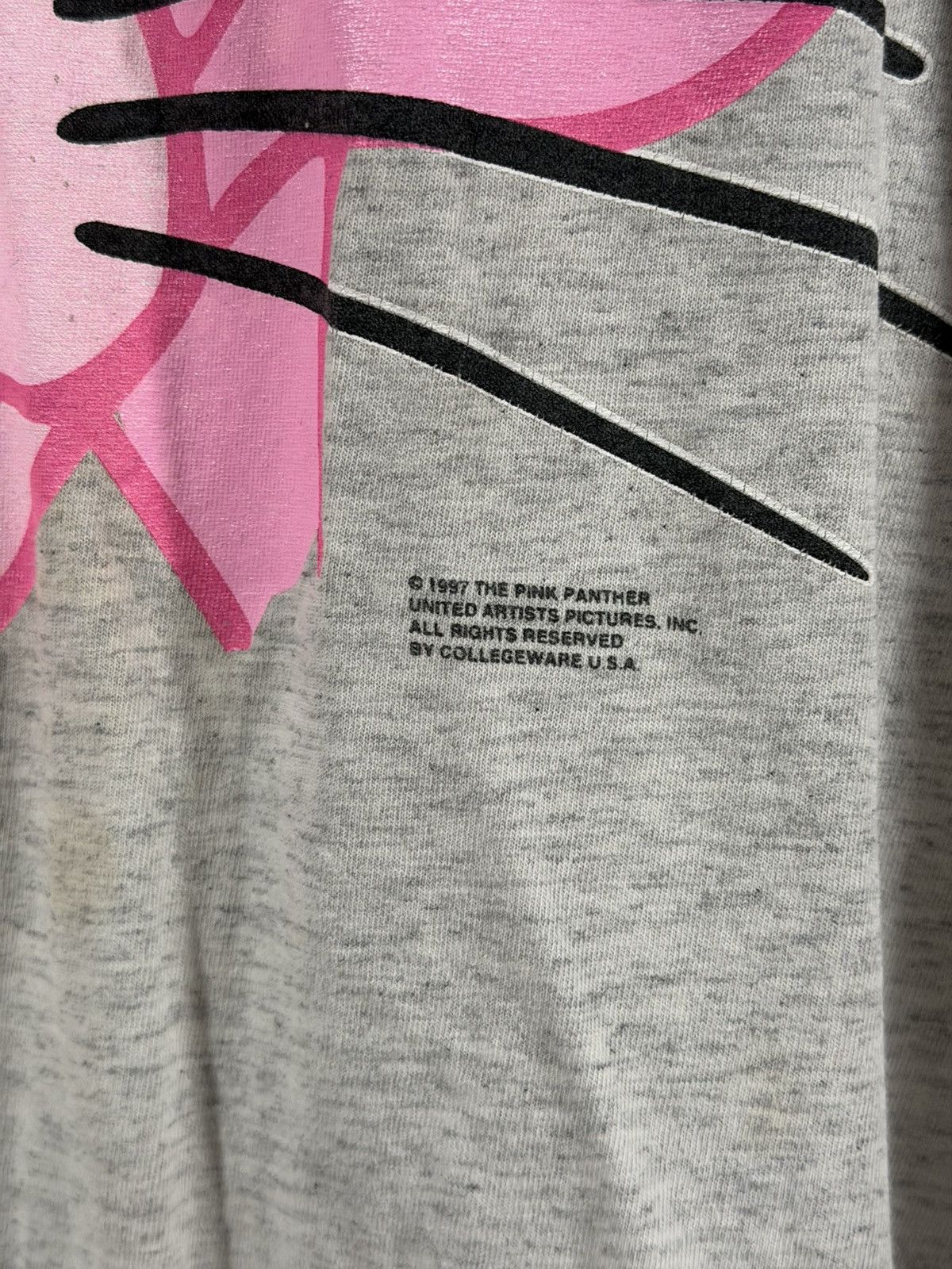 Vintage 1997 Vintage The Pink Panther Single Stitch Cartoon Tee L Size US L / EU 52-54 / 3 - 3 Thumbnail