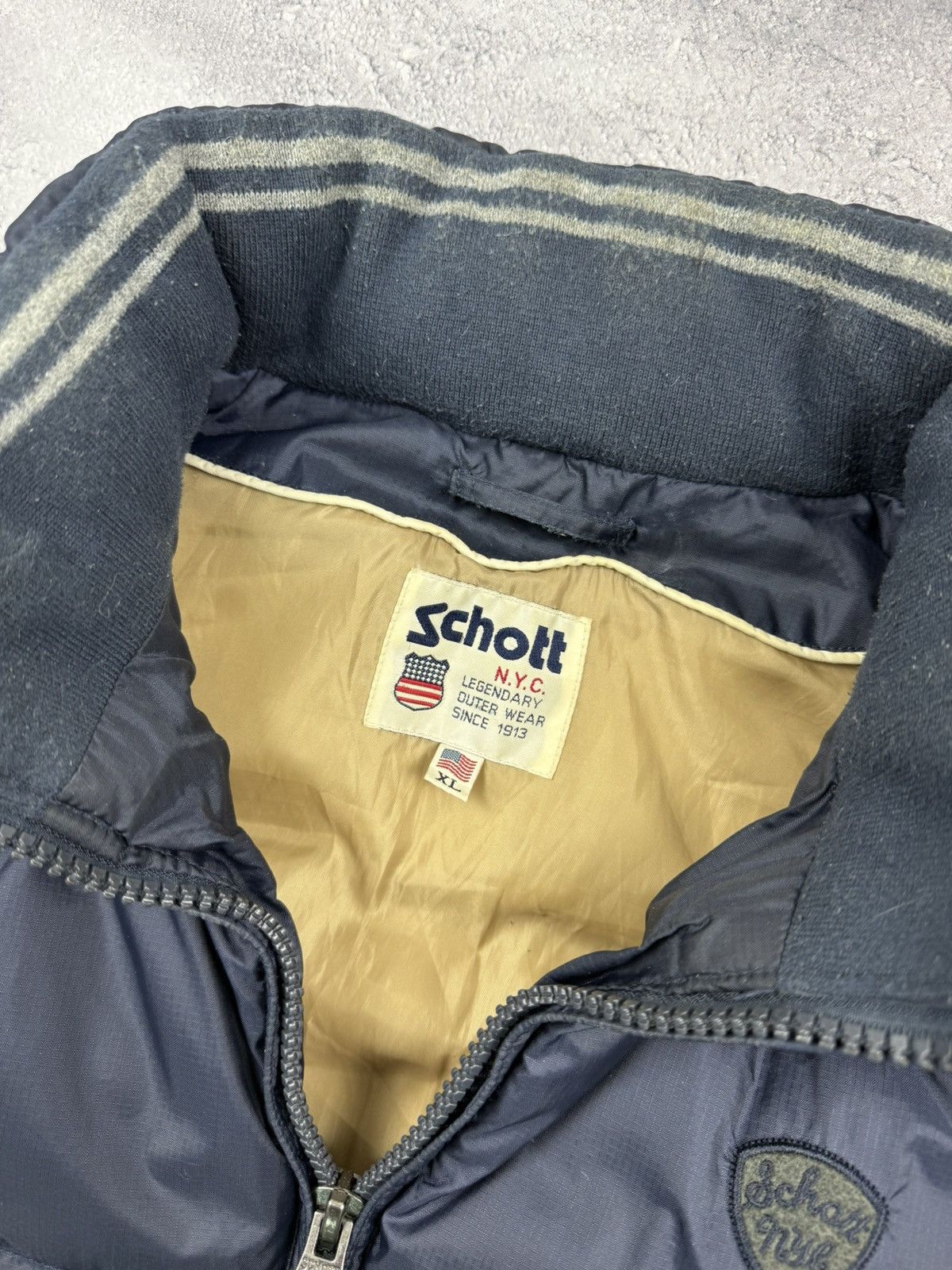 Schott Vintage Schott NYC Down Puffer Vest Sleeveless Size US XL / EU 56 / 4 - 10 Thumbnail