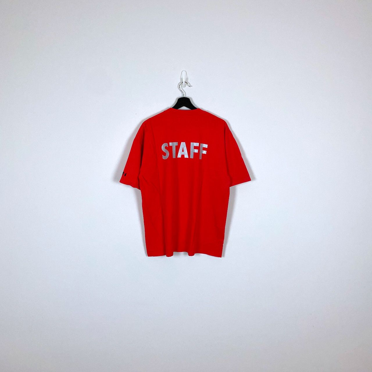 A24 A24 LOVE LIES BLEEDING RED CRATER GYM STAFF TEE Size US XXL / EU 58 / 5 - 2 Thumbnail