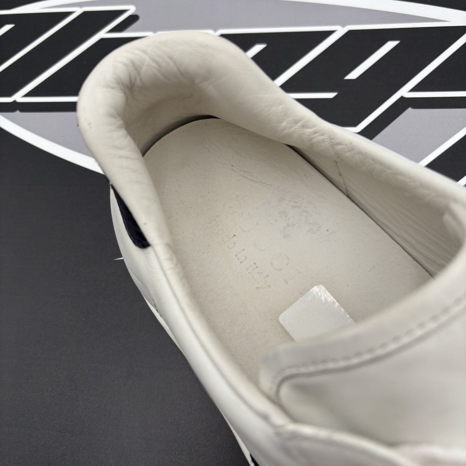 Gucci Gucci Ace Web Patches ' UFO, Dragon ' | GREAT CONDITION! Size US 10 / EU 43 - 7 Thumbnail