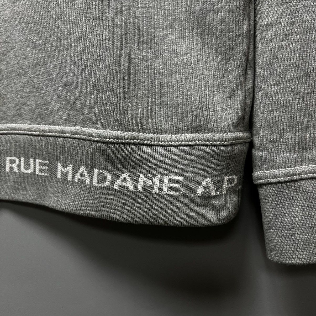 A.P.C. A.P.C. Sweatshirt Crewneck Men’s Size US S / EU 44-46 / 1 - 12 Thumbnail