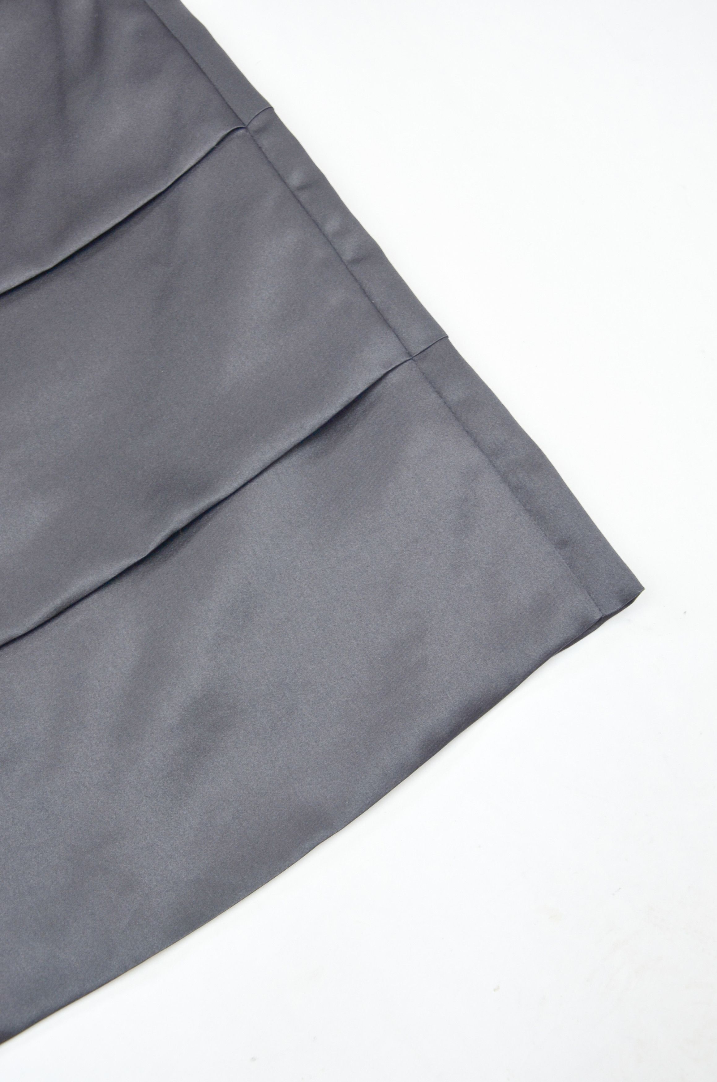 RED Valentino RED Valentino Black Satin Bow Detail Strapless Skirt 40 Size 40" / US 18 - 3 Thumbnail