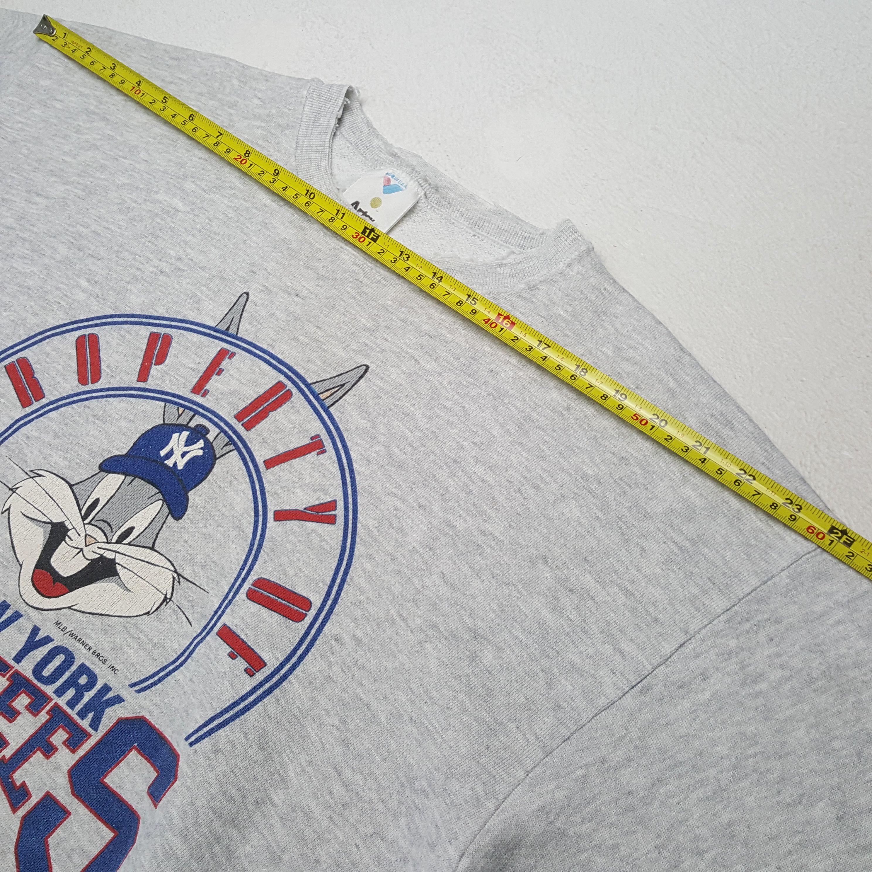 MLB Warner Bros X Yankees MLB Vintage Sweatshirt C302N11 Size US M / EU 48-50 / 2 - 4 Thumbnail