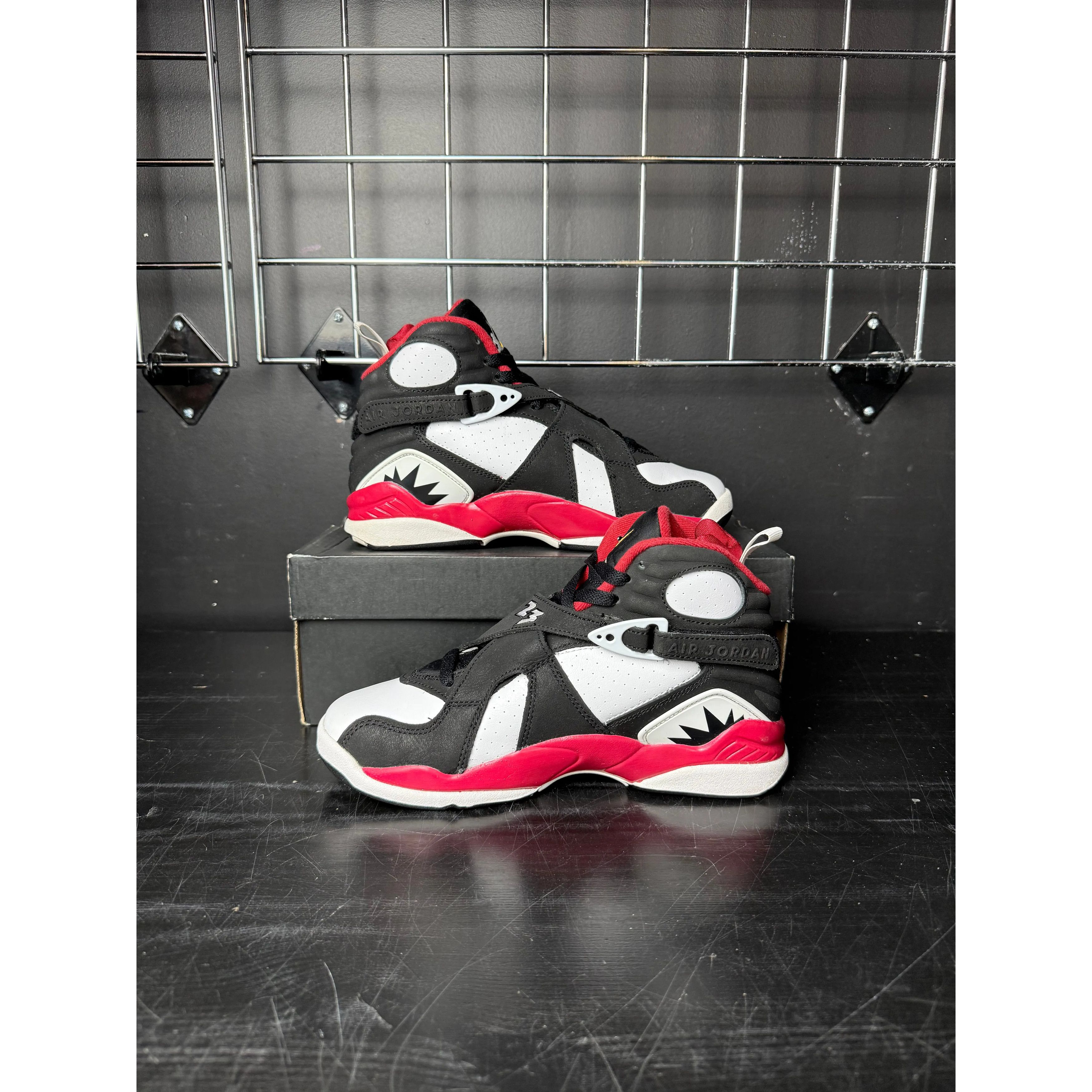 Jordan Brand Air Jordan 8 "Paprika" (GS) **PRE-OWNED** - Size 6.5 Size US 6.5 / EU 39-40 - 2 Thumbnail