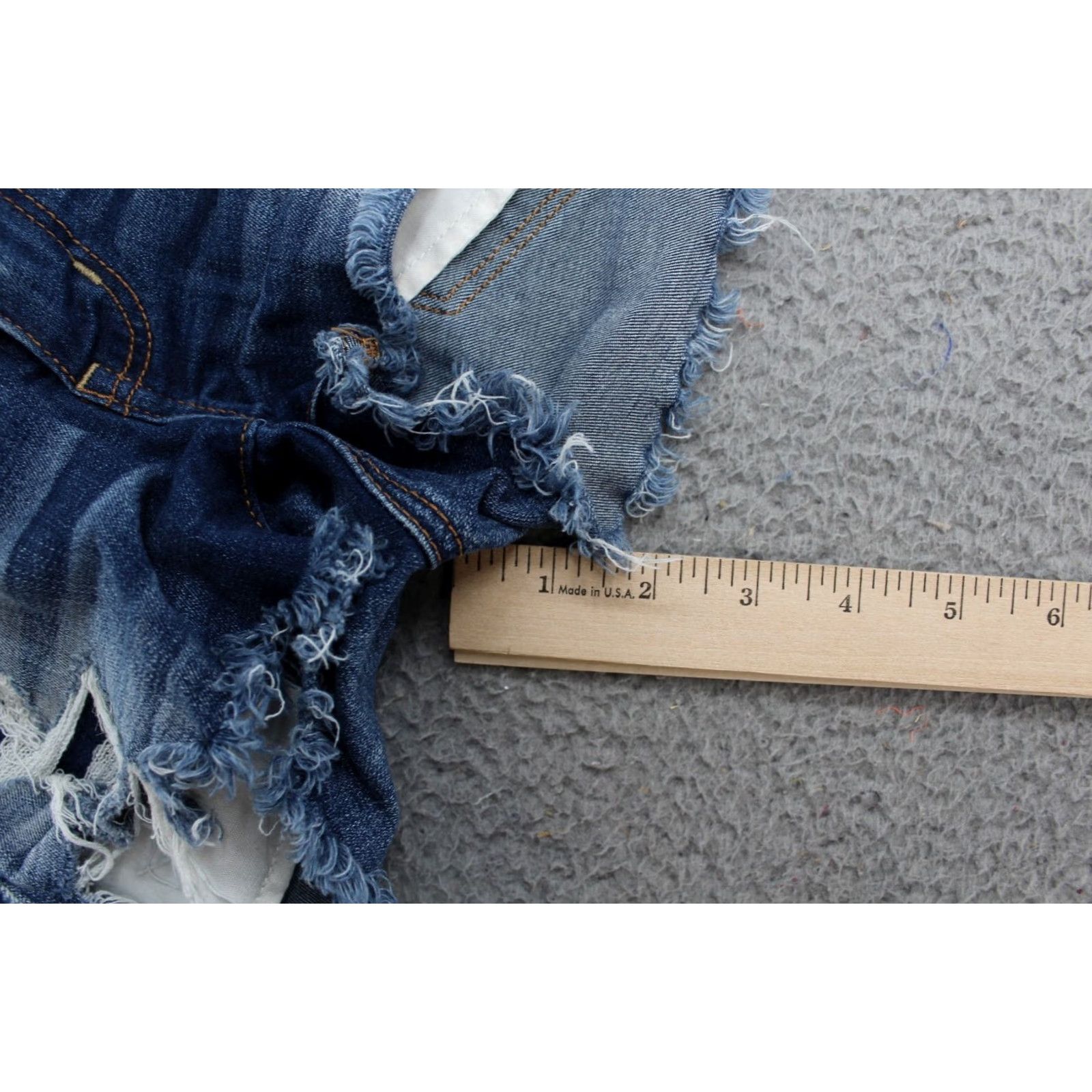 American Eagle Outfitters VINTAGE American Eagle Outfitters Shortie Denim Shorts Blue 0 Beach Size 25" / US 0 / IT 36 - 6 Thumbnail
