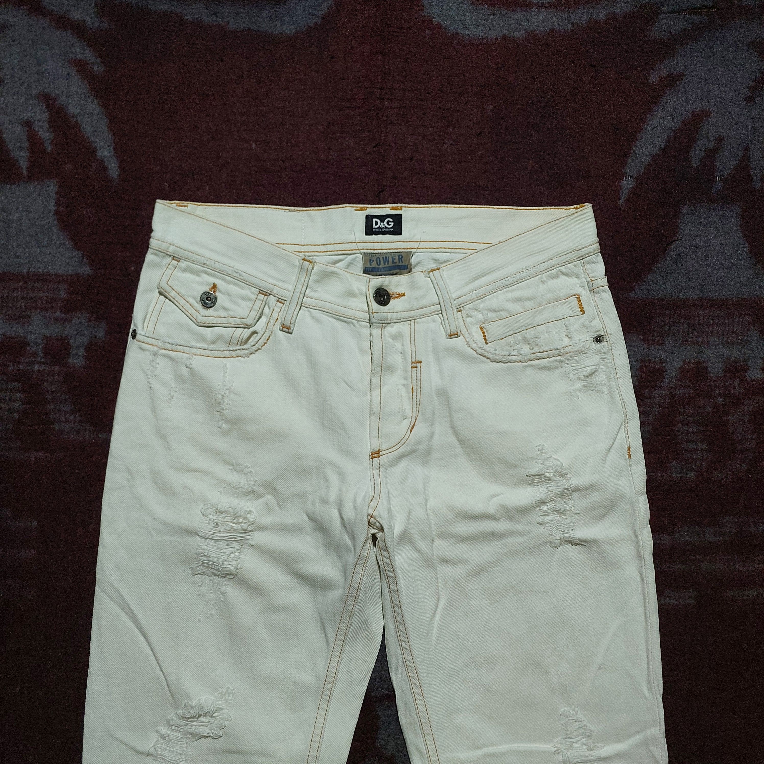 Dolce & Gabbana 2000s Dolce&Gabbana Audacious Ripped White Tight Fit Jeans Size US 29 - 2 Thumbnail