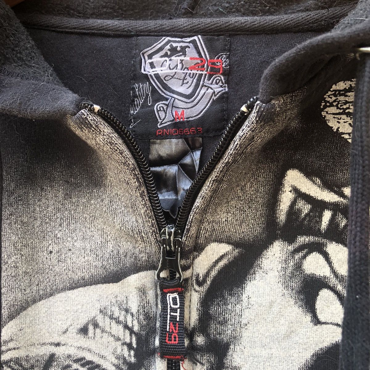 Vintage Vintage L29 Looney Tunes Zipper Hoodie Fullprint Size US M / EU 48-50 / 2 - 3 Thumbnail