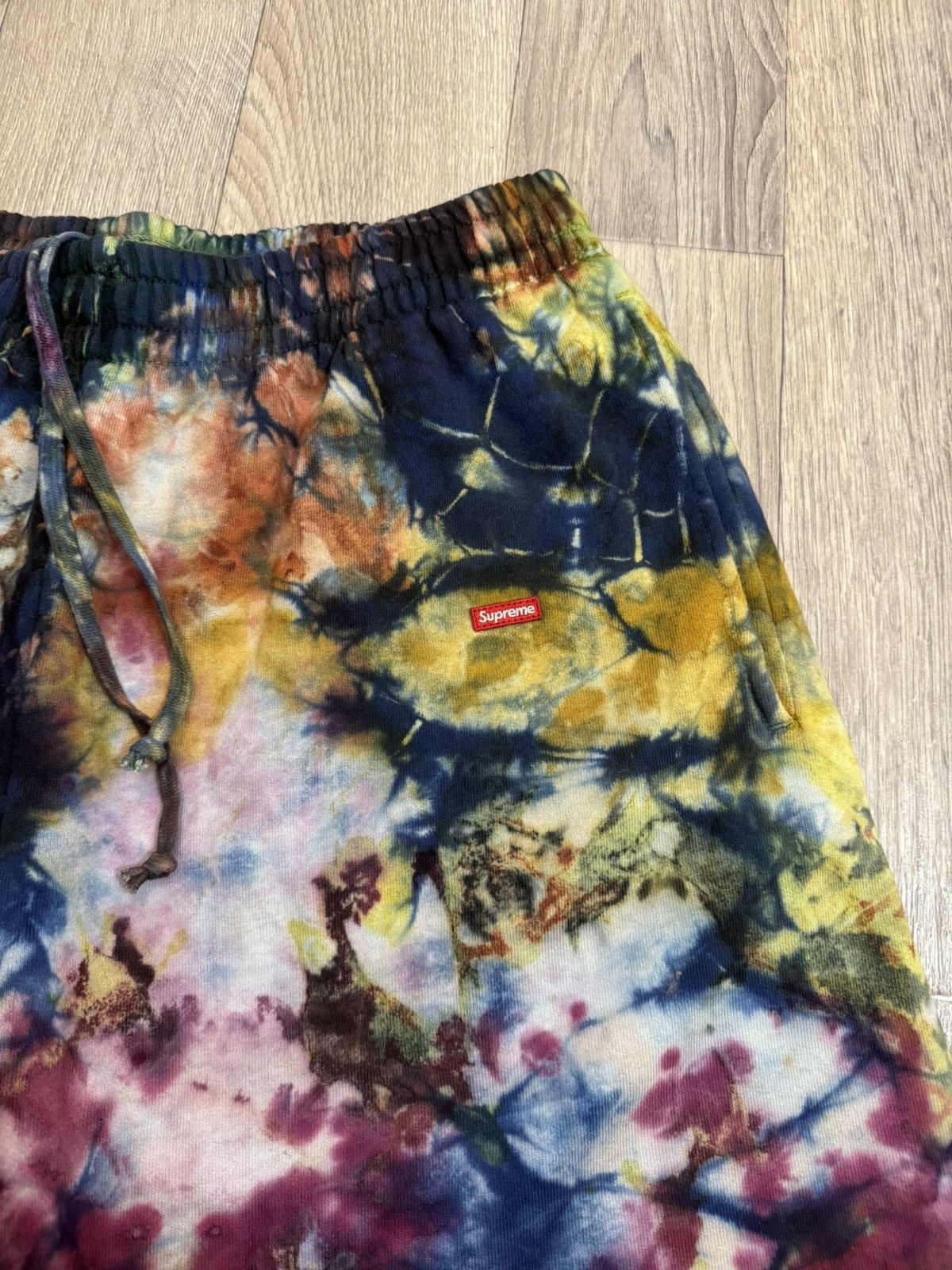 Supreme Supreme Overdyed Shorts Tie Dye Size US 32 / EU 48 - 3 Thumbnail