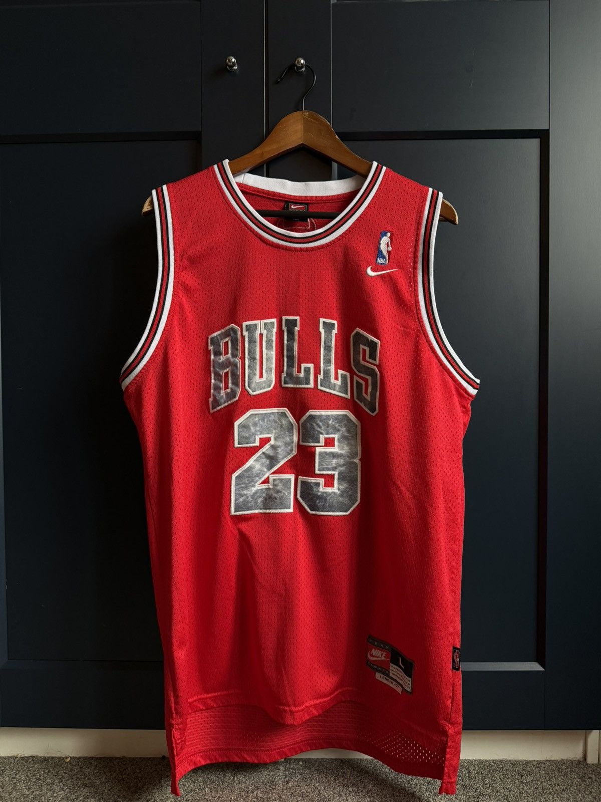 Nike Vintage 90s Nike Team ChicagoBulls #23 Michael Jordan Jersey Size US L / EU 52-54 / 3 - 1 Thumbnail