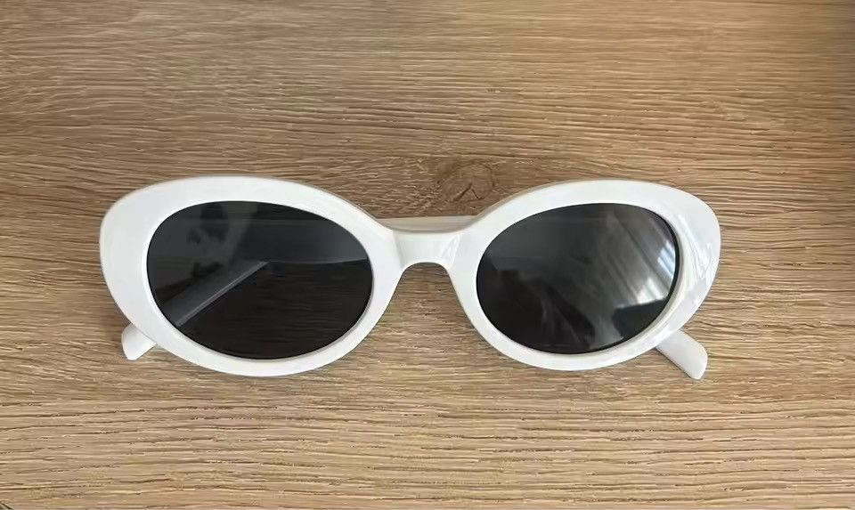Other Y2K Unisex Sunglasses Retro Fashion Shades Size ONE SIZE - 1 Thumbnail