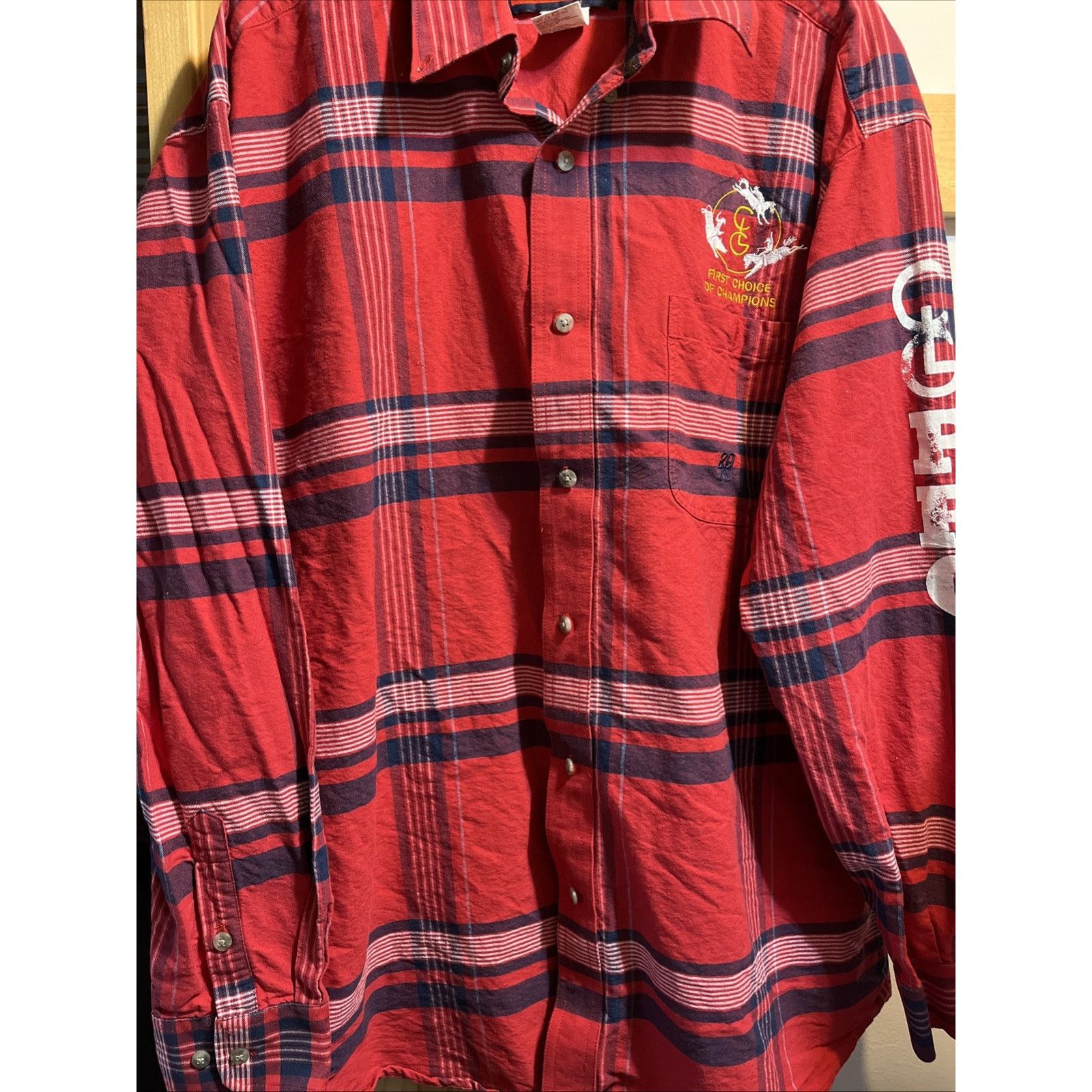Wrangler Wrangle Vintage Twenty X Men’s XL Shirt Red Plaid LS Button Size US XL / EU 56 / 4 - 7 Thumbnail