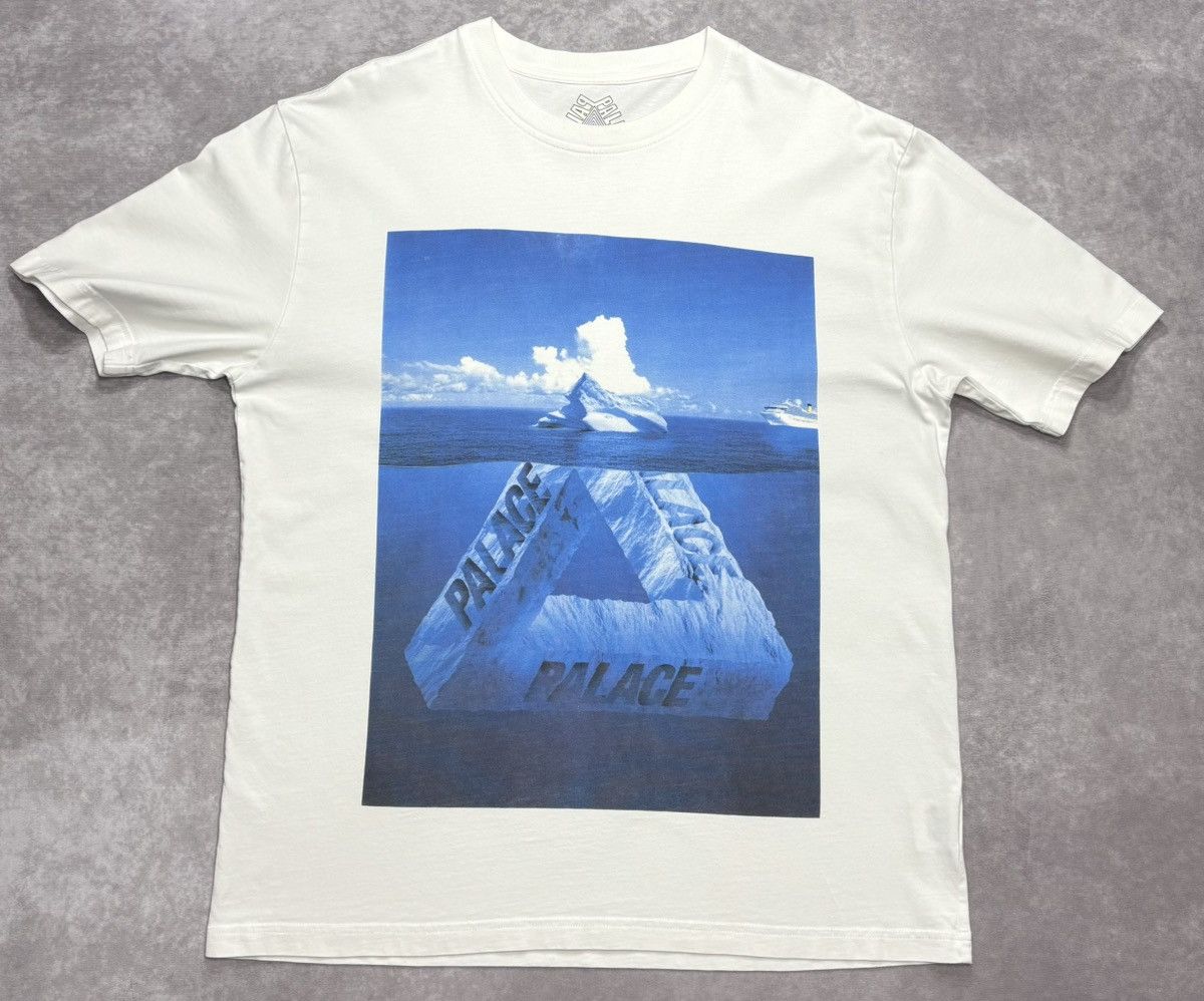 Palace Palace Berg-Ferg T-Shirt White Size US XL / EU 56 / 4 - 1 Thumbnail