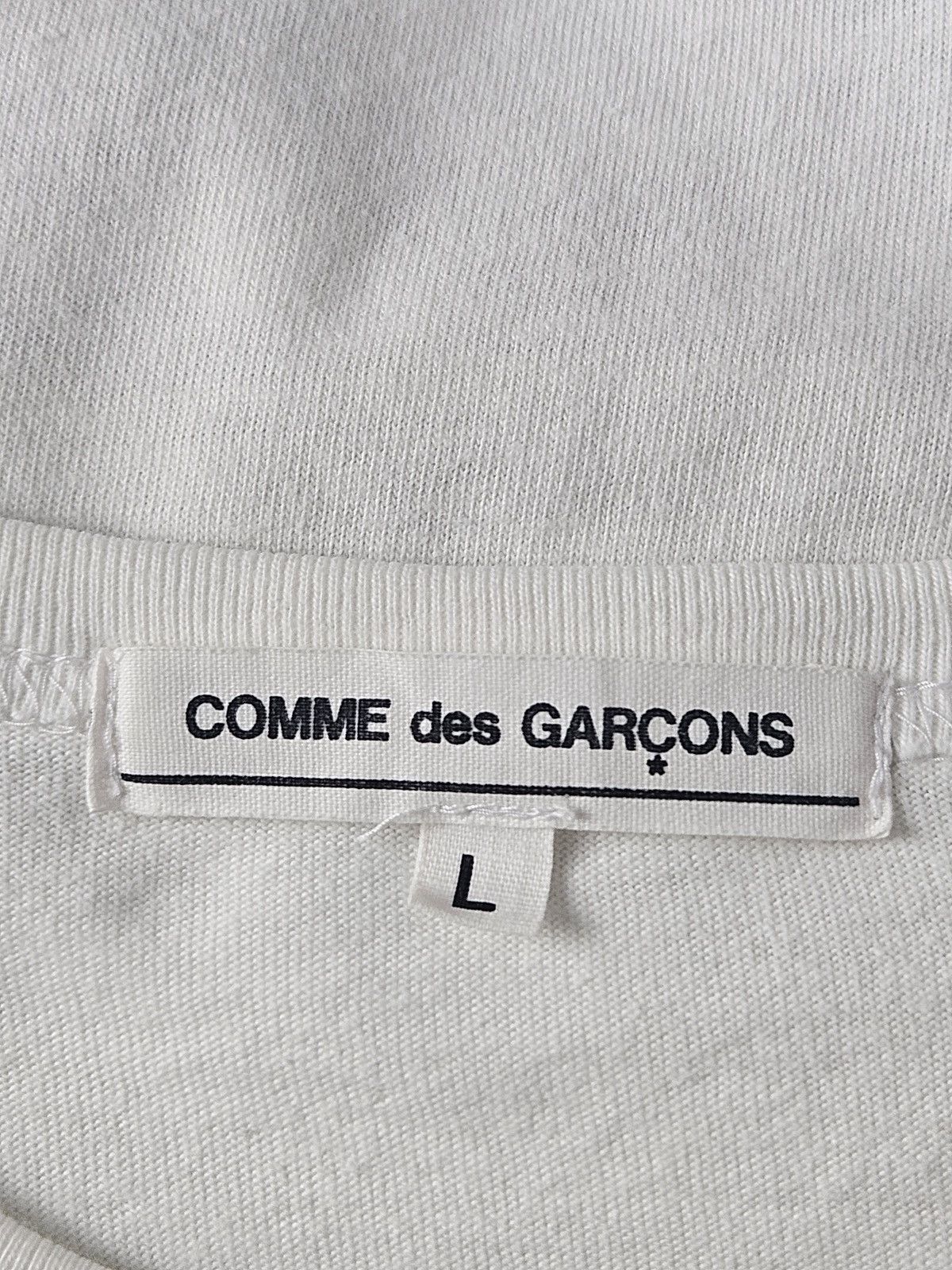 Comme des Garcons Comme des Garcons CDG Love is Tender Christmas edition Shirt Size US L / EU 52-54 / 3 - 4 Thumbnail