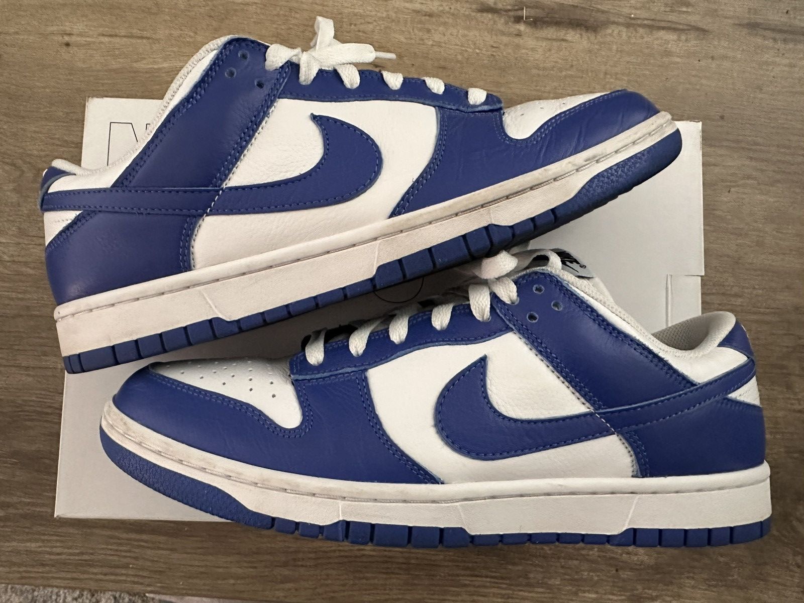 Nike NIKE ID Kentucky Dunks SZ 11 Size US 11 / EU 44 - 1 Thumbnail