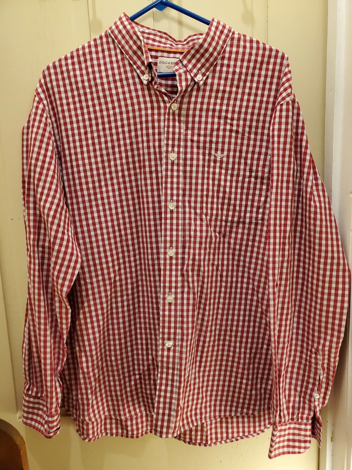 Dockers Dockers Shirt Mens XL Red Checked Long Sleeve Button Down Size US XL / EU 56 / 4 - 1 Thumbnail