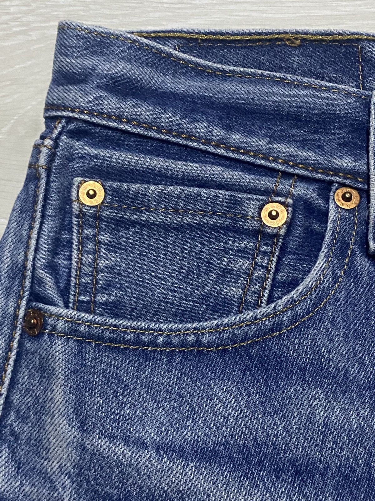 Levi's Vintage Levis 501 ButtonFly Distressed Jeans Size US 31 - 7 Thumbnail