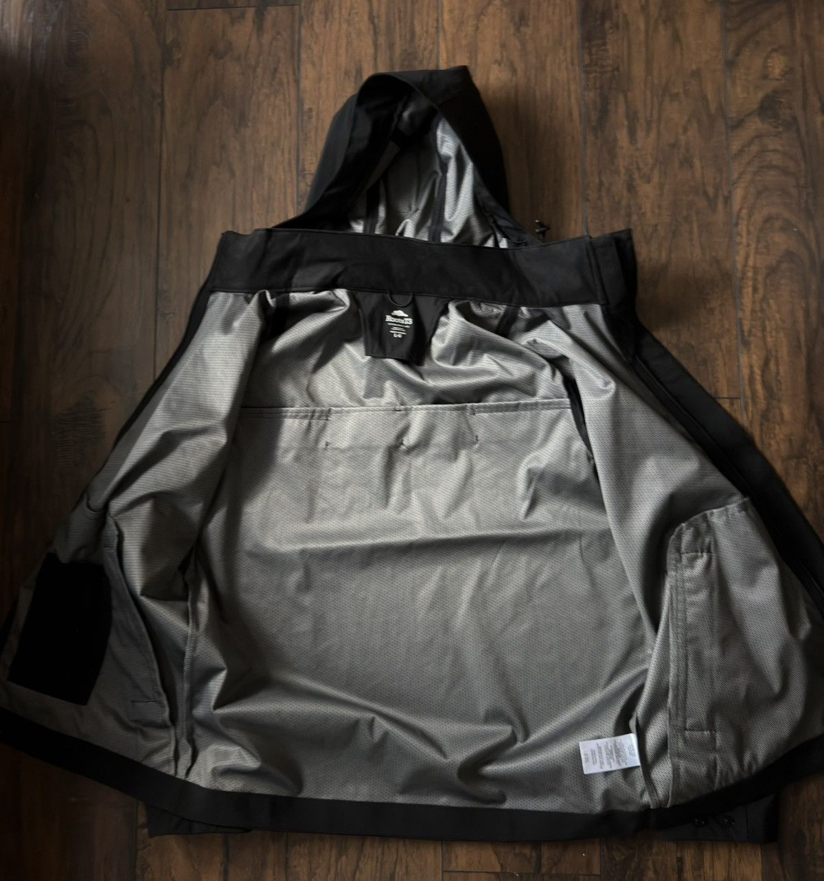 Roots Roots Canada Eco SoftShell Heavy Duty Waterproof Jacket Size US L / EU 52-54 / 3 - 4 Thumbnail